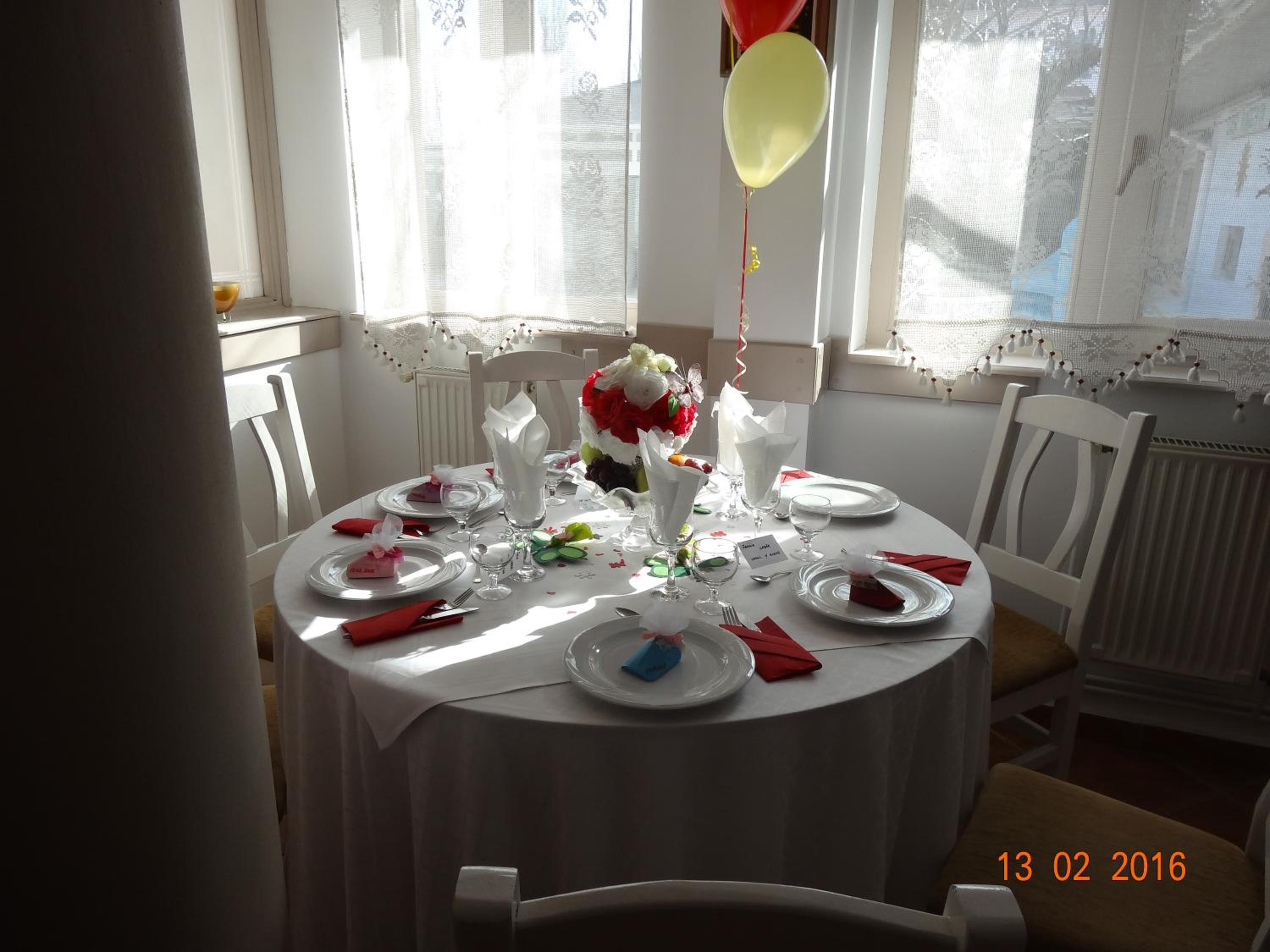Photo 33