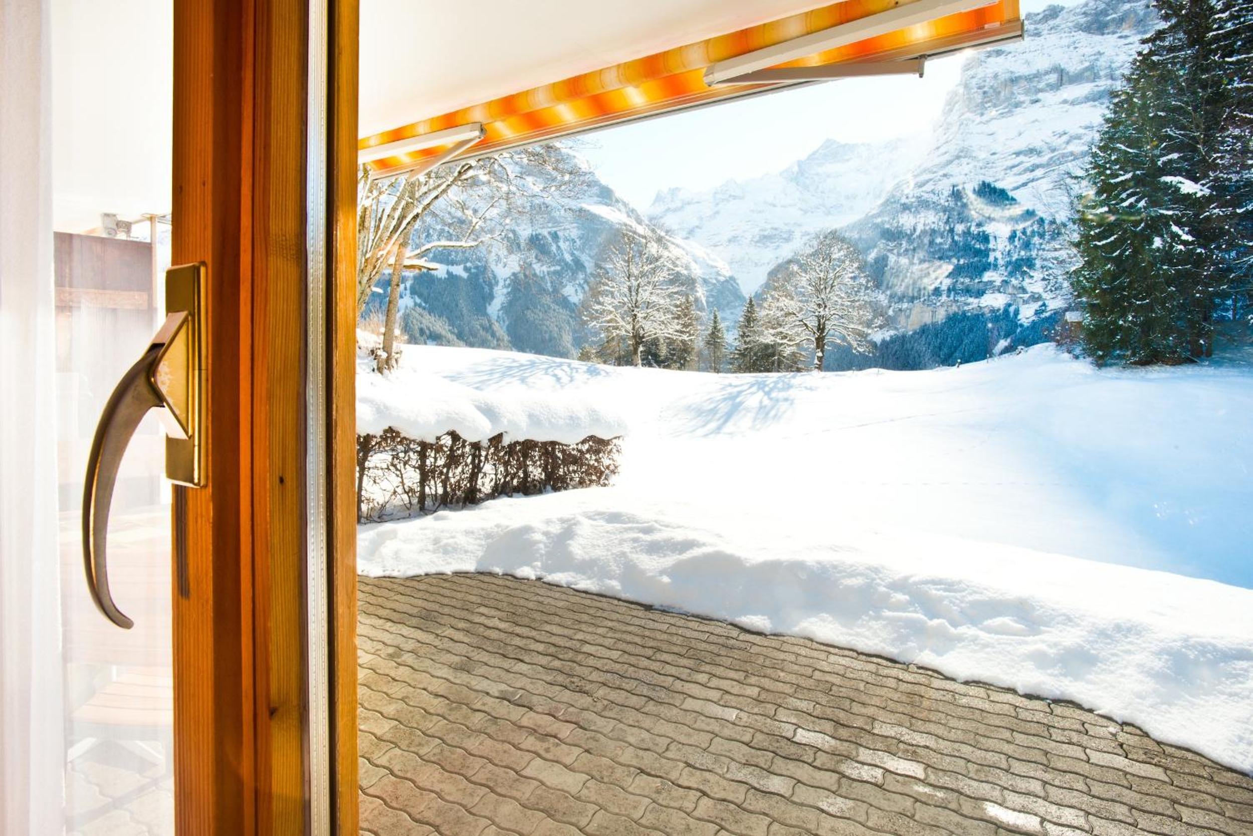 MOM - Alpine Boutique Apartments, Grindelwald gletscher, Eiger View Terrace Studio