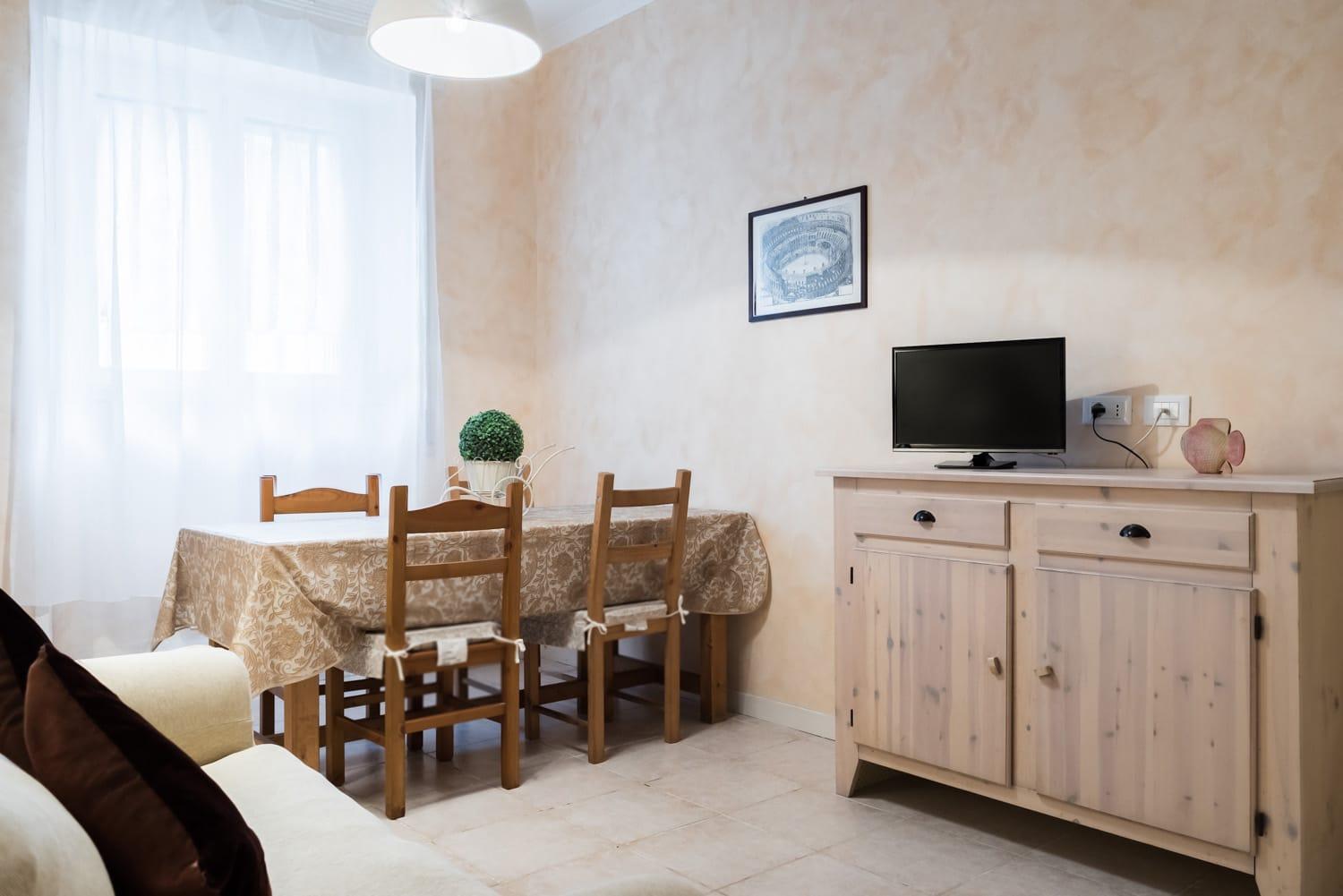 Casa dei Vicoli, Classic Roman apartment