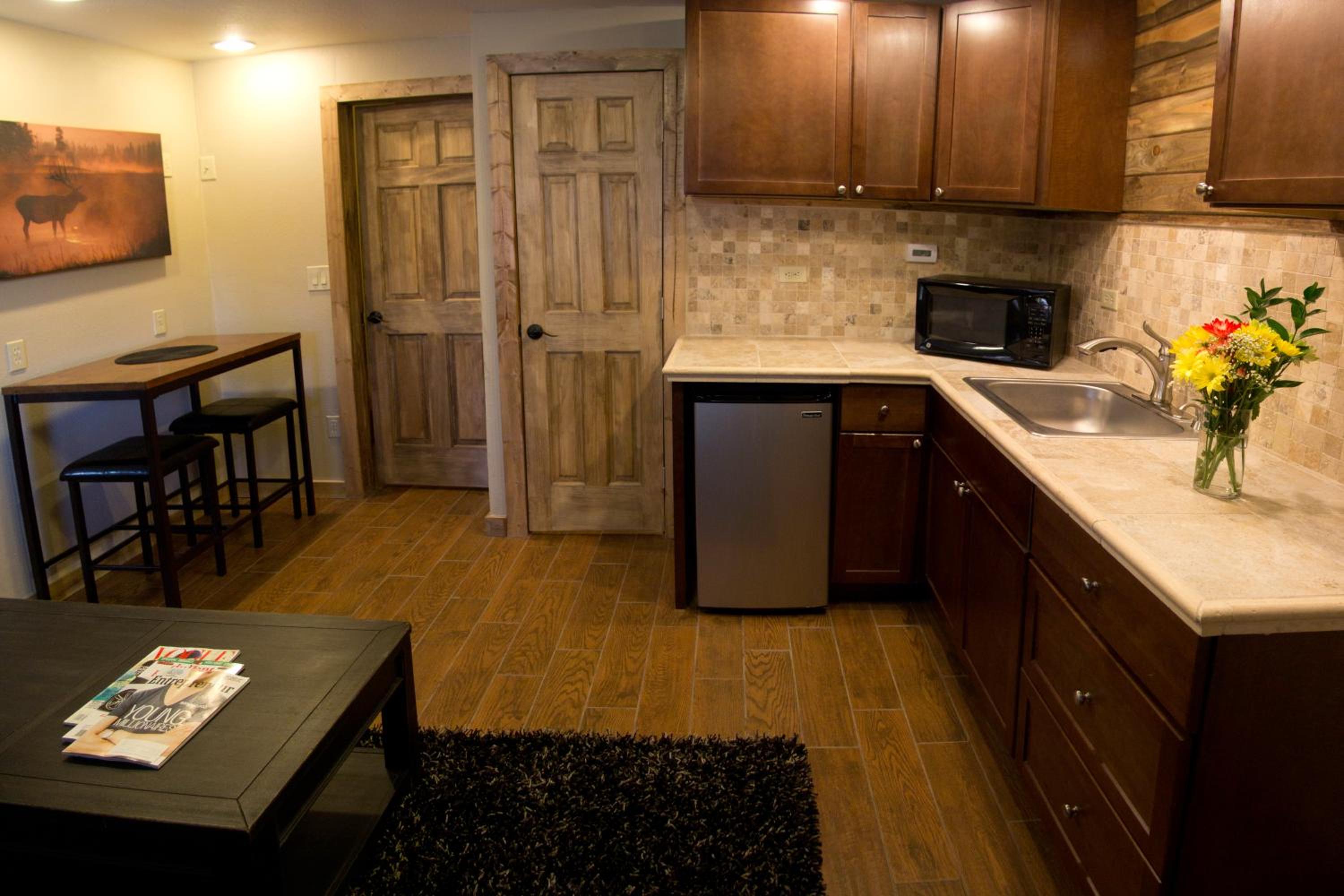 The Silver Lake Lodge - Adults Only