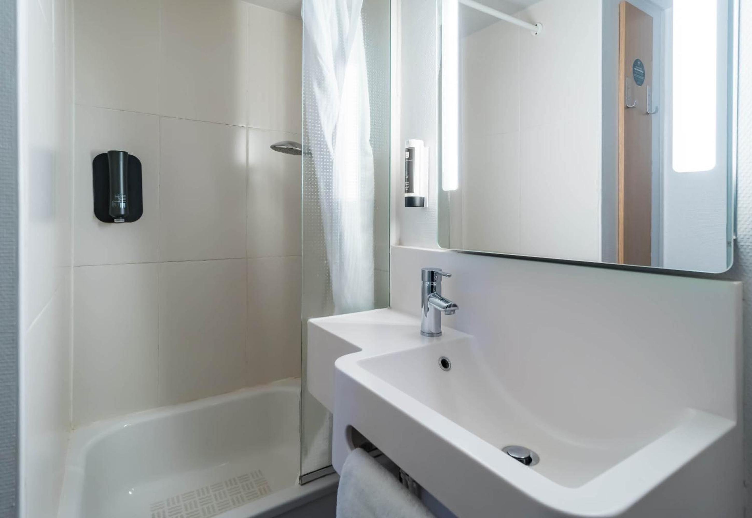 B&B HOTEL Saint-Brieuc, photo 24