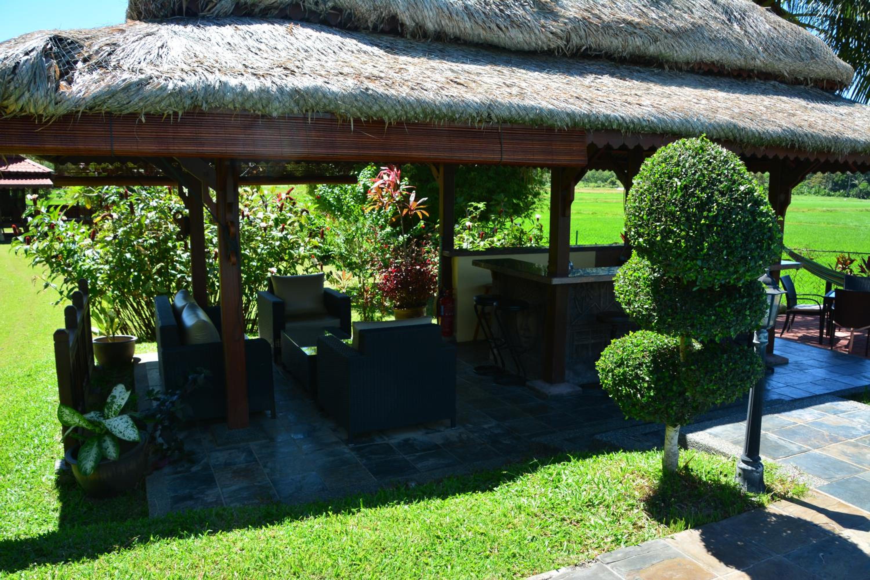 Sunset Valley Holiday Houses