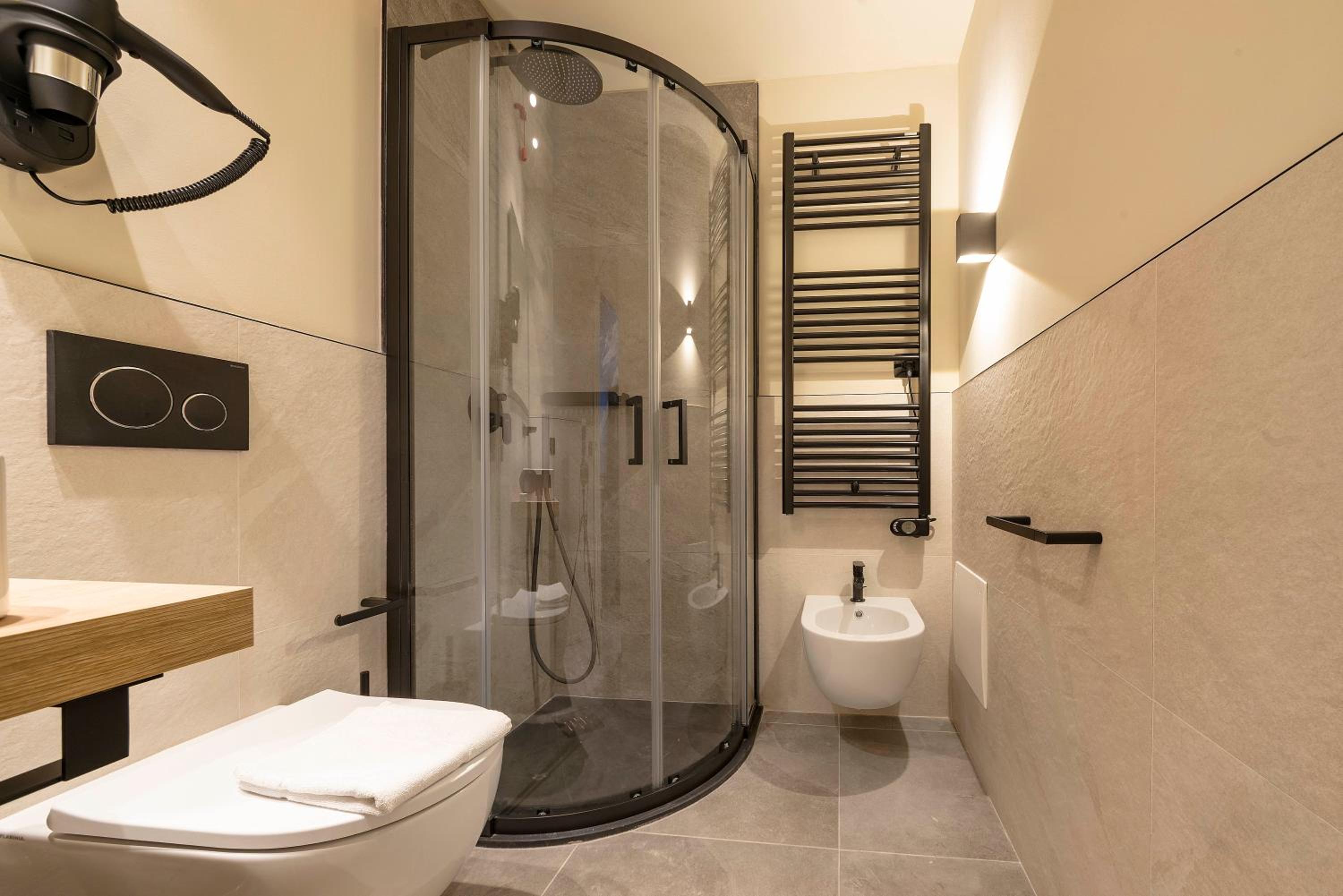 Italianflat - Verona's River, FREE PARKING for car & bike, nature, relax