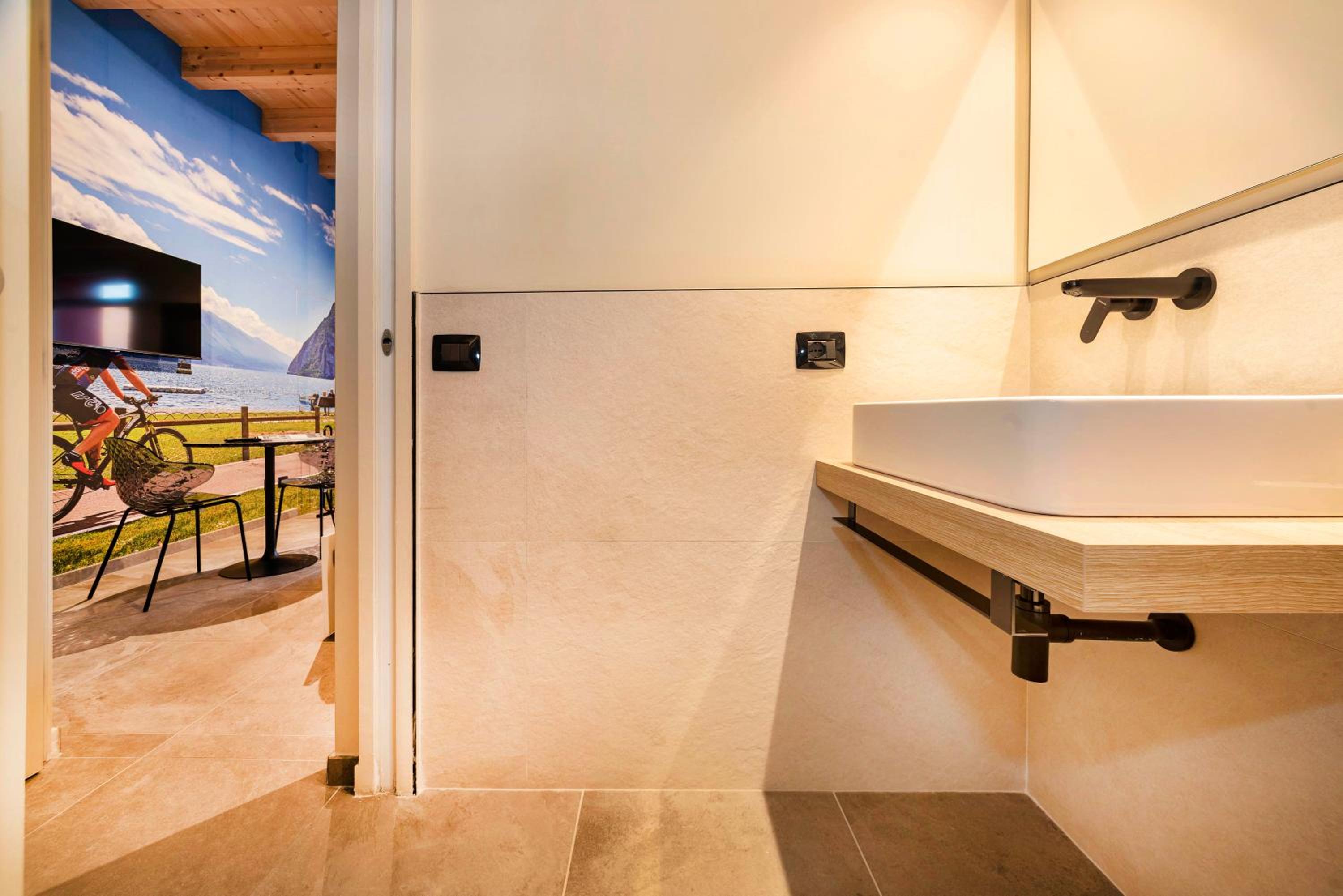 Italianflat - Verona's River, FREE PARKING for car & bike, nature, relax