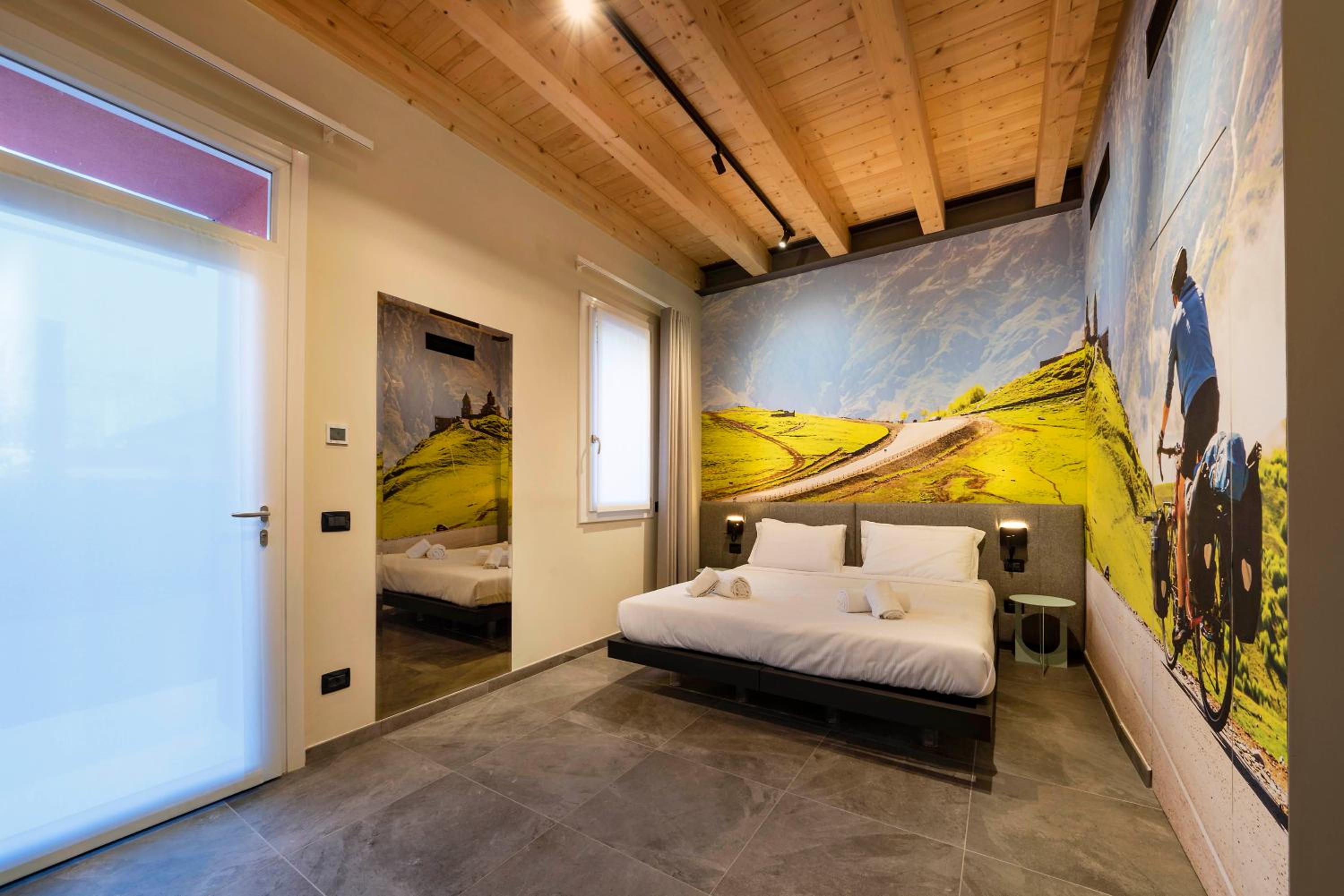 Italianflat - Verona's River, FREE PARKING for car & bike, nature, relax