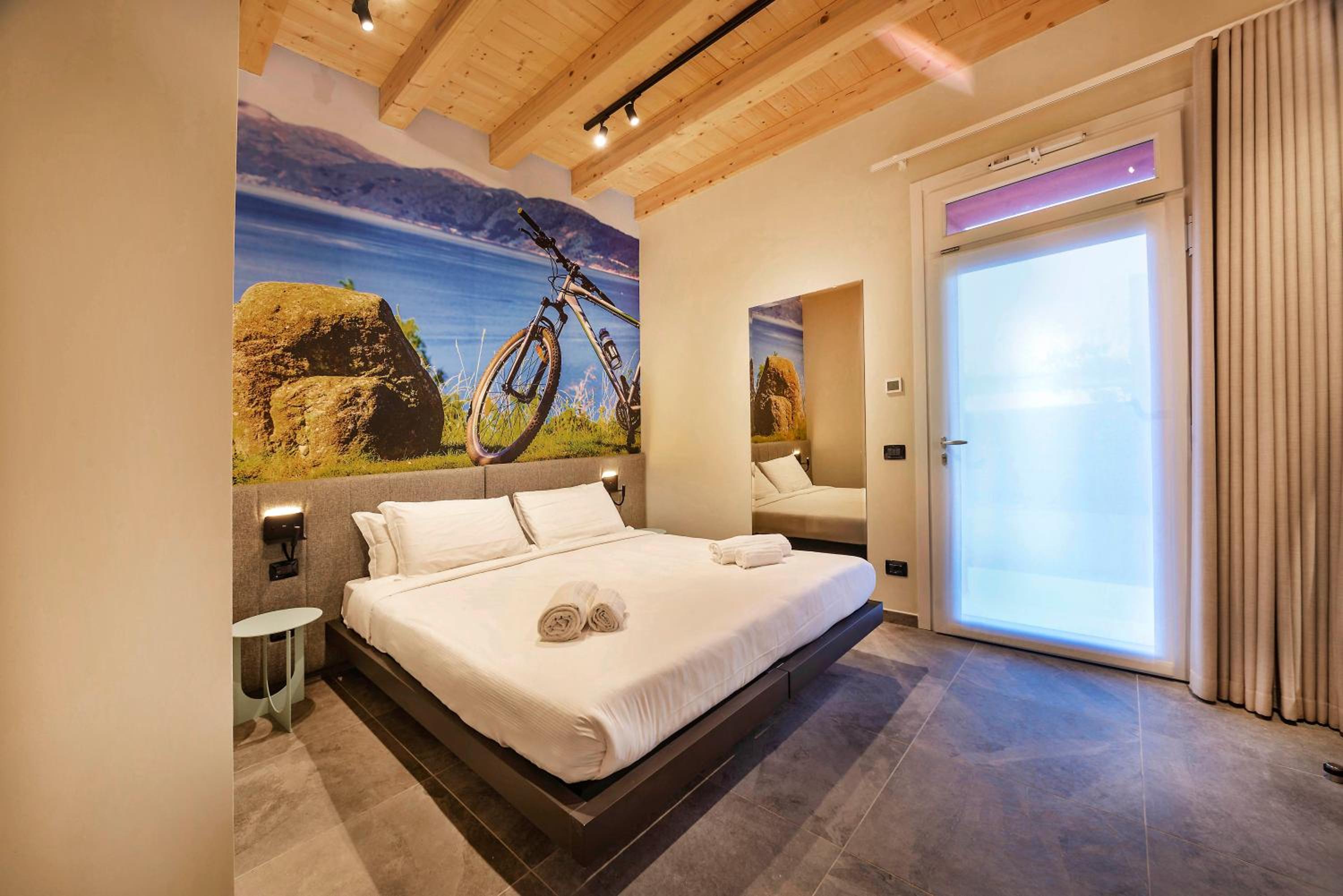 Italianflat - Verona's River, FREE PARKING for car & bike, nature, relax