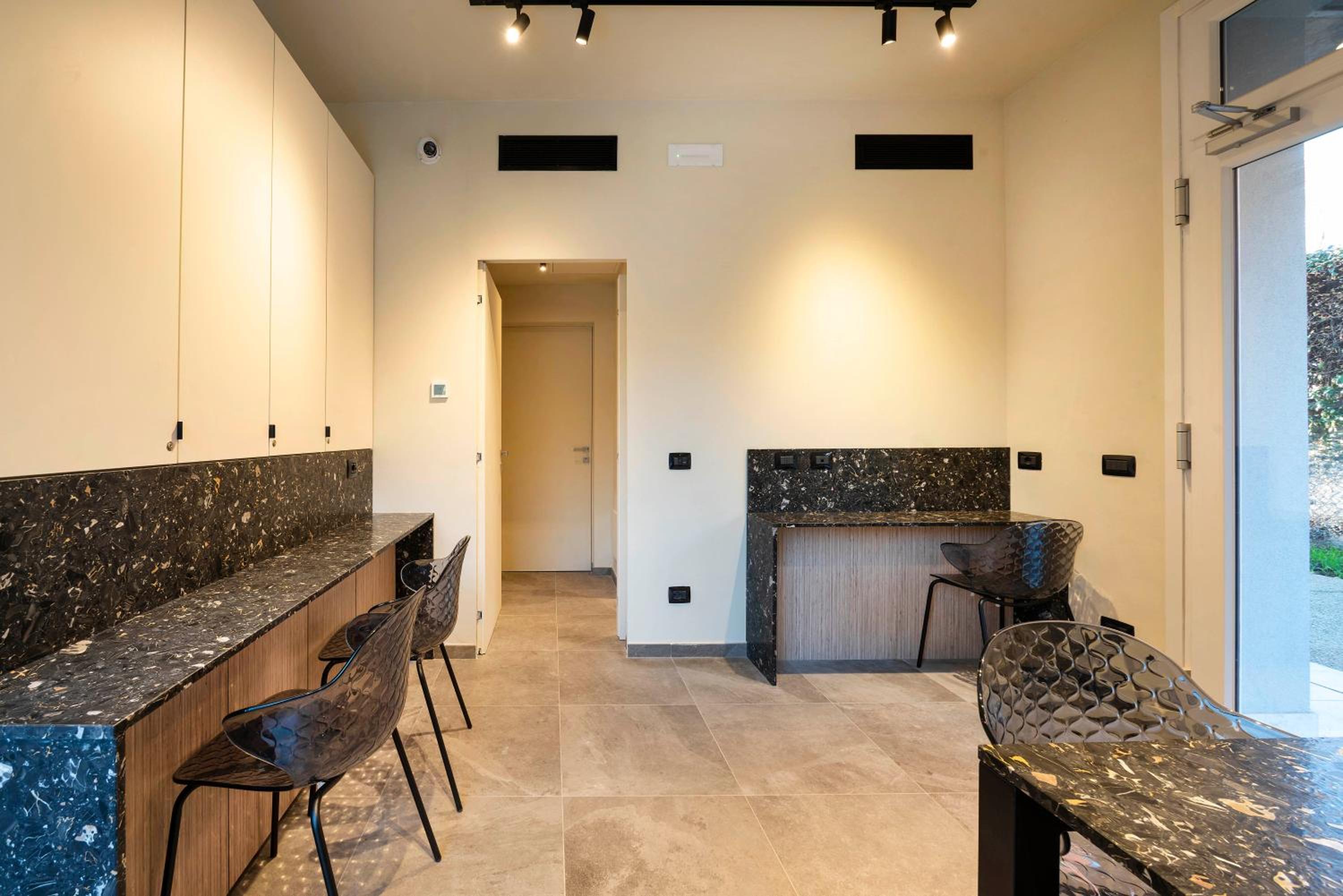 Italianflat - Verona's River, FREE PARKING for car & bike, nature, relax