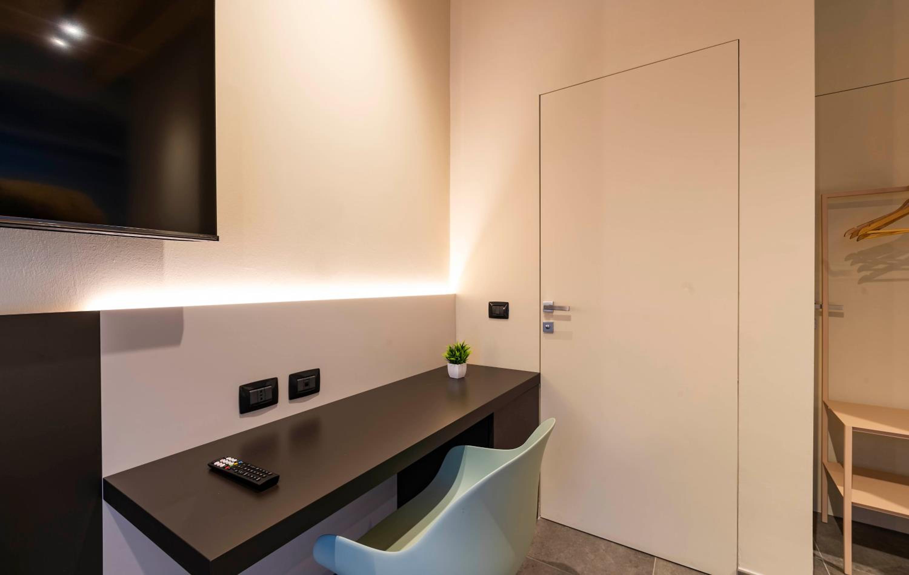 Italianflat - Verona's River, FREE PARKING for car & bike, nature, relax