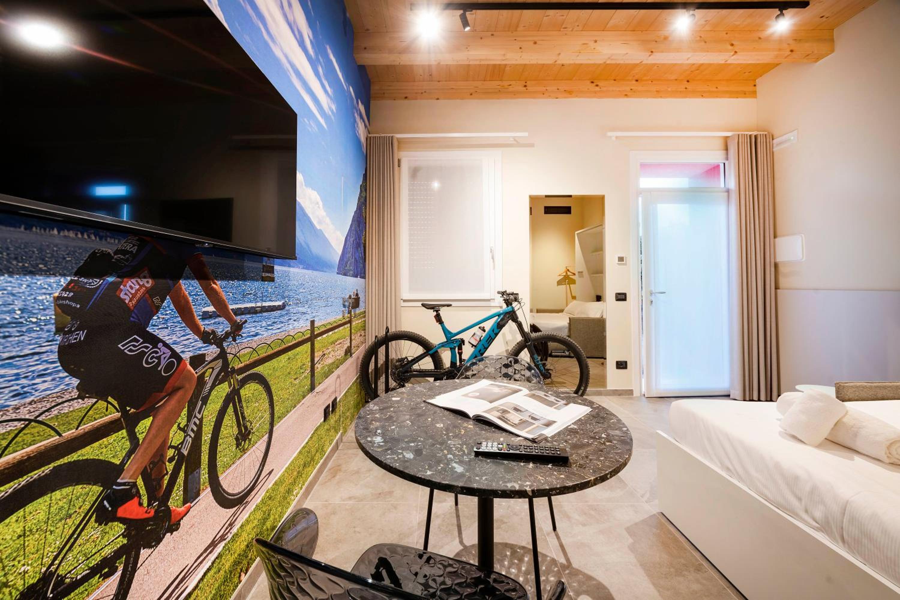 Italianflat - Verona's River, FREE PARKING for car & bike, nature, relax