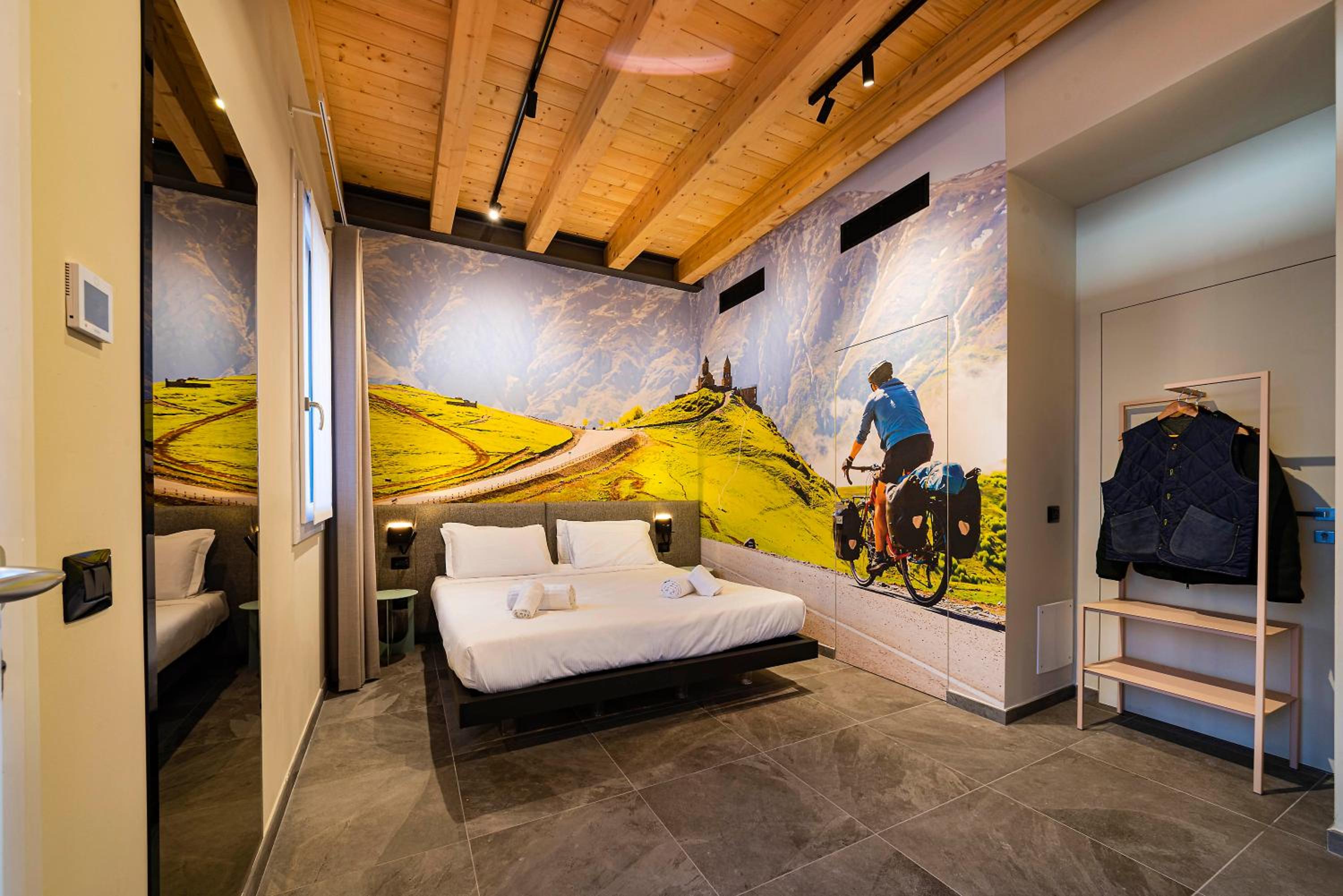 Italianflat - Verona's River, FREE PARKING for car & bike, nature, relax