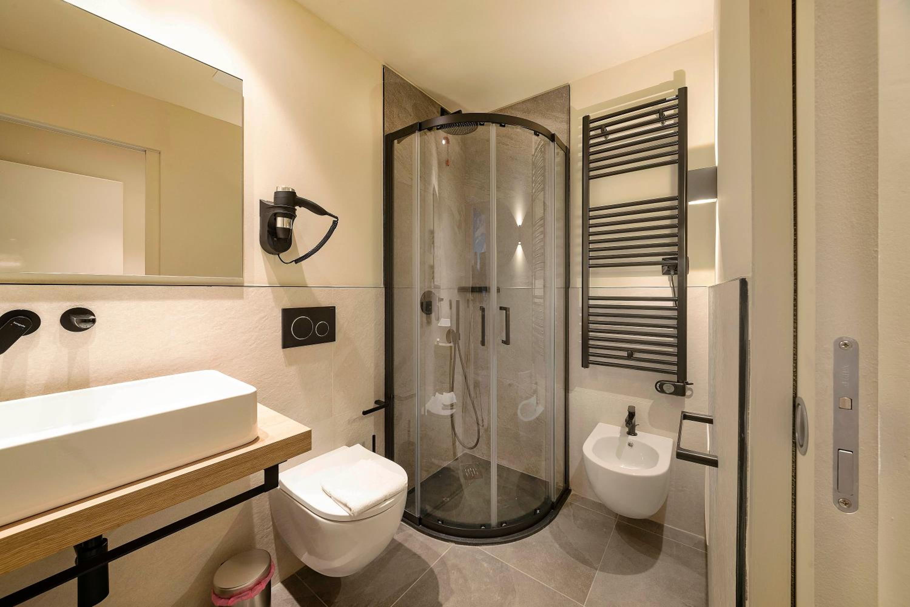 Italianflat - Verona's River, FREE PARKING for car & bike, nature, relax