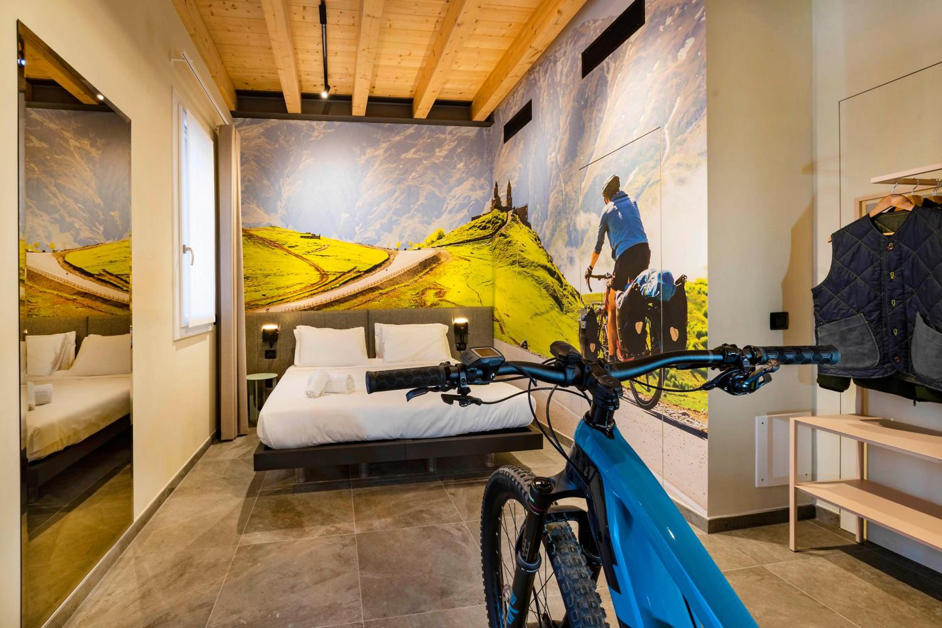 Italianflat - Verona's River, FREE PARKING for car & bike, nature, relax