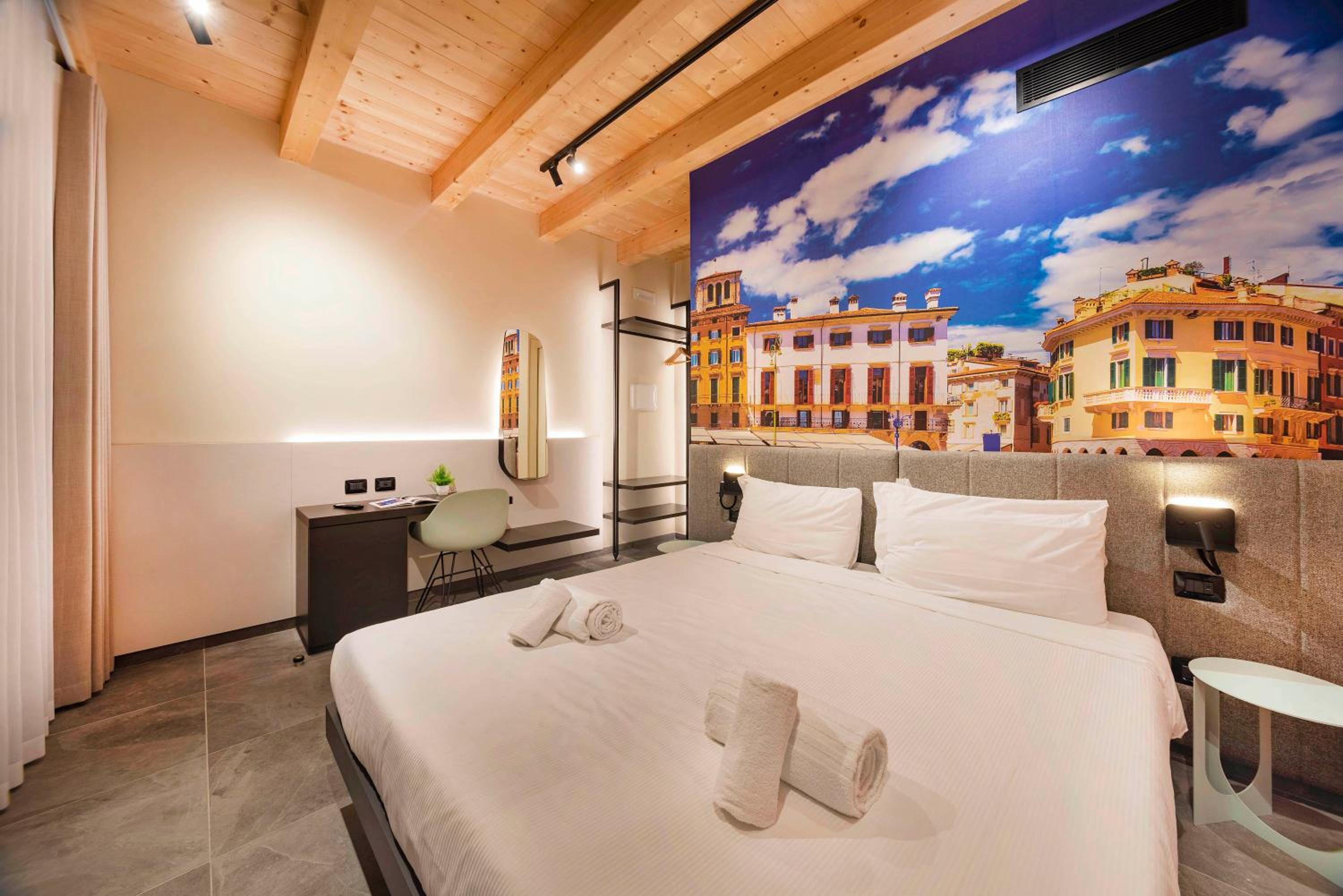 Italianflat - Verona's River, FREE PARKING for car & bike, nature, relax