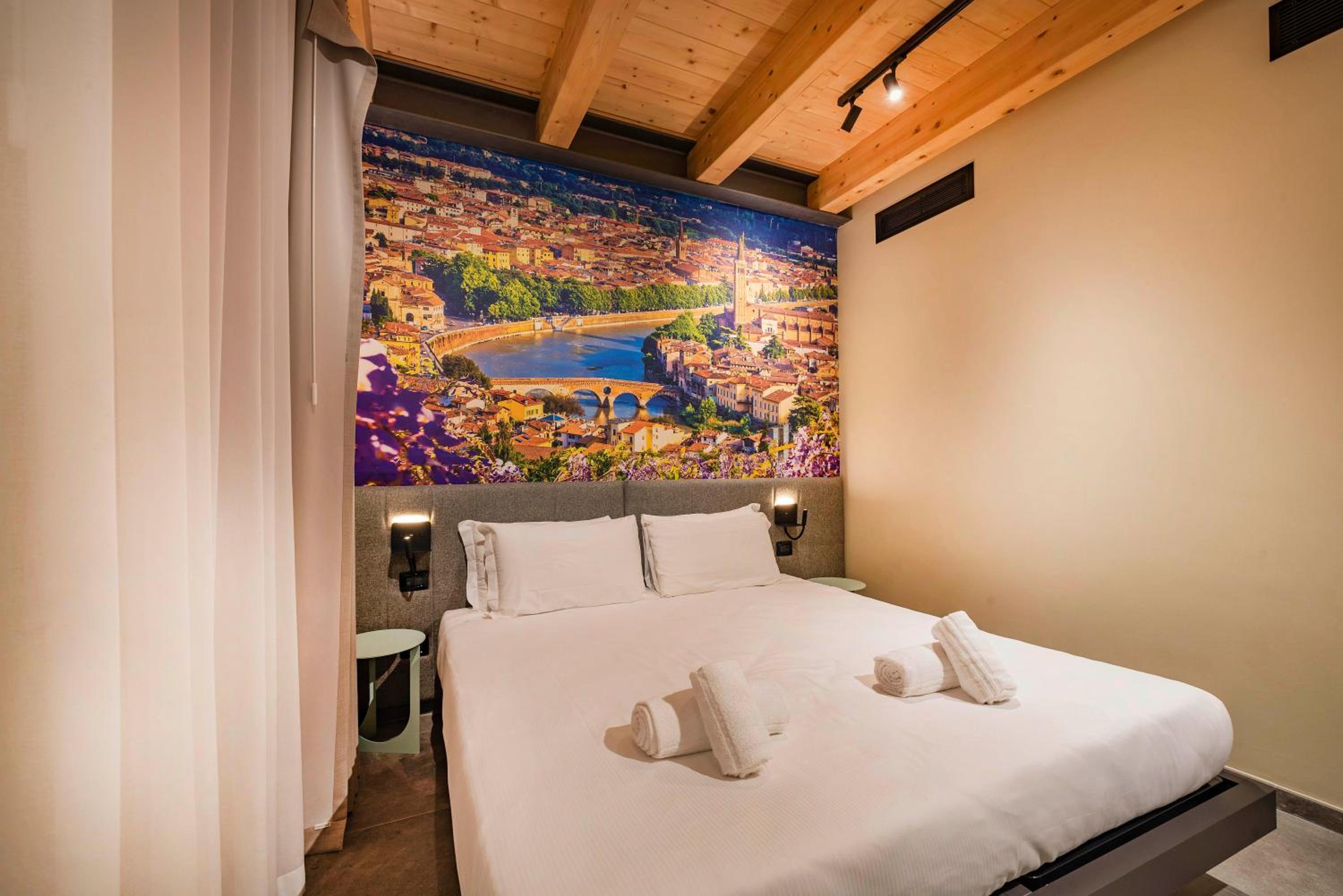 Italianflat - Verona's River, FREE PARKING for car & bike, nature, relax