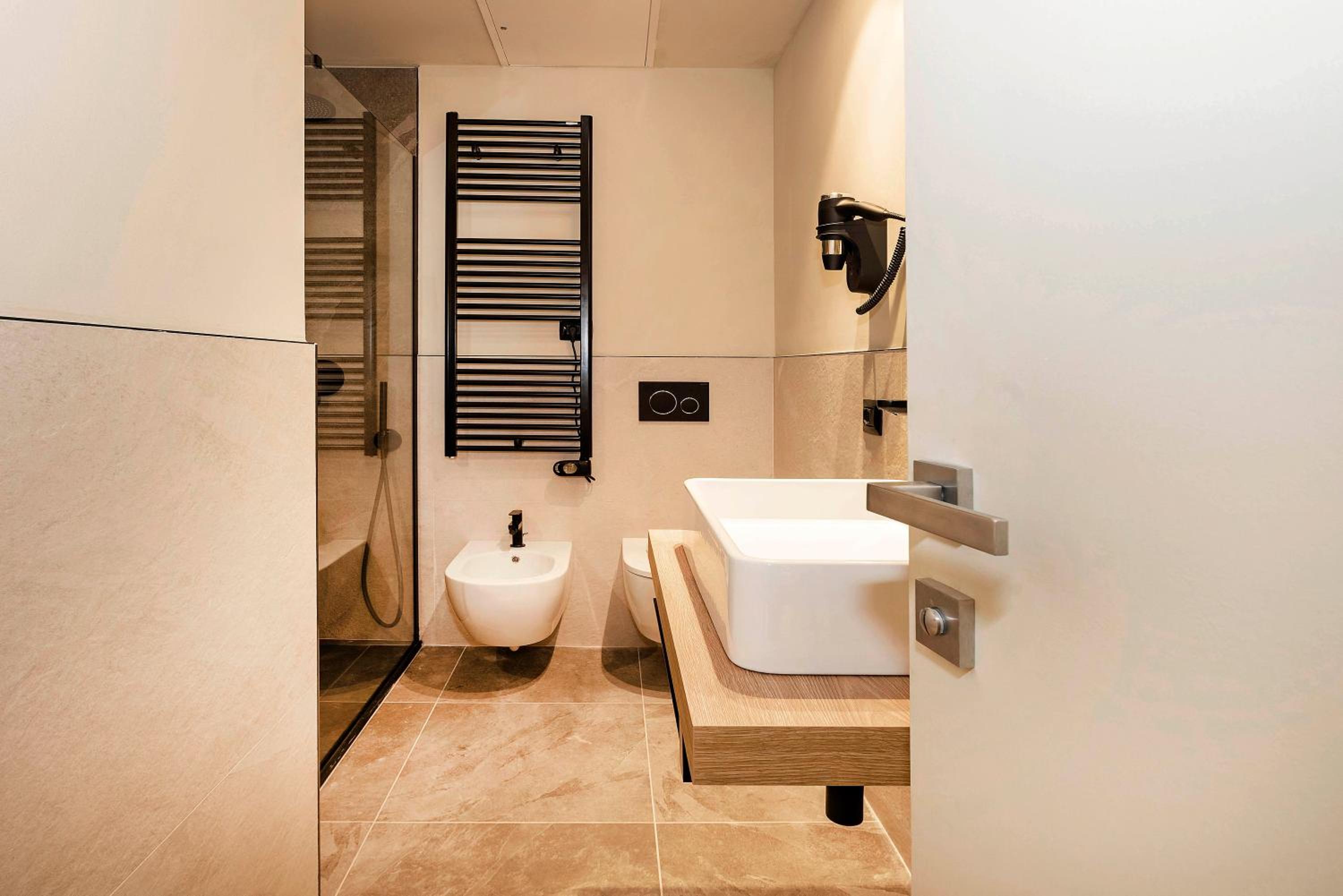 Italianflat - Verona's River, FREE PARKING for car & bike, nature, relax