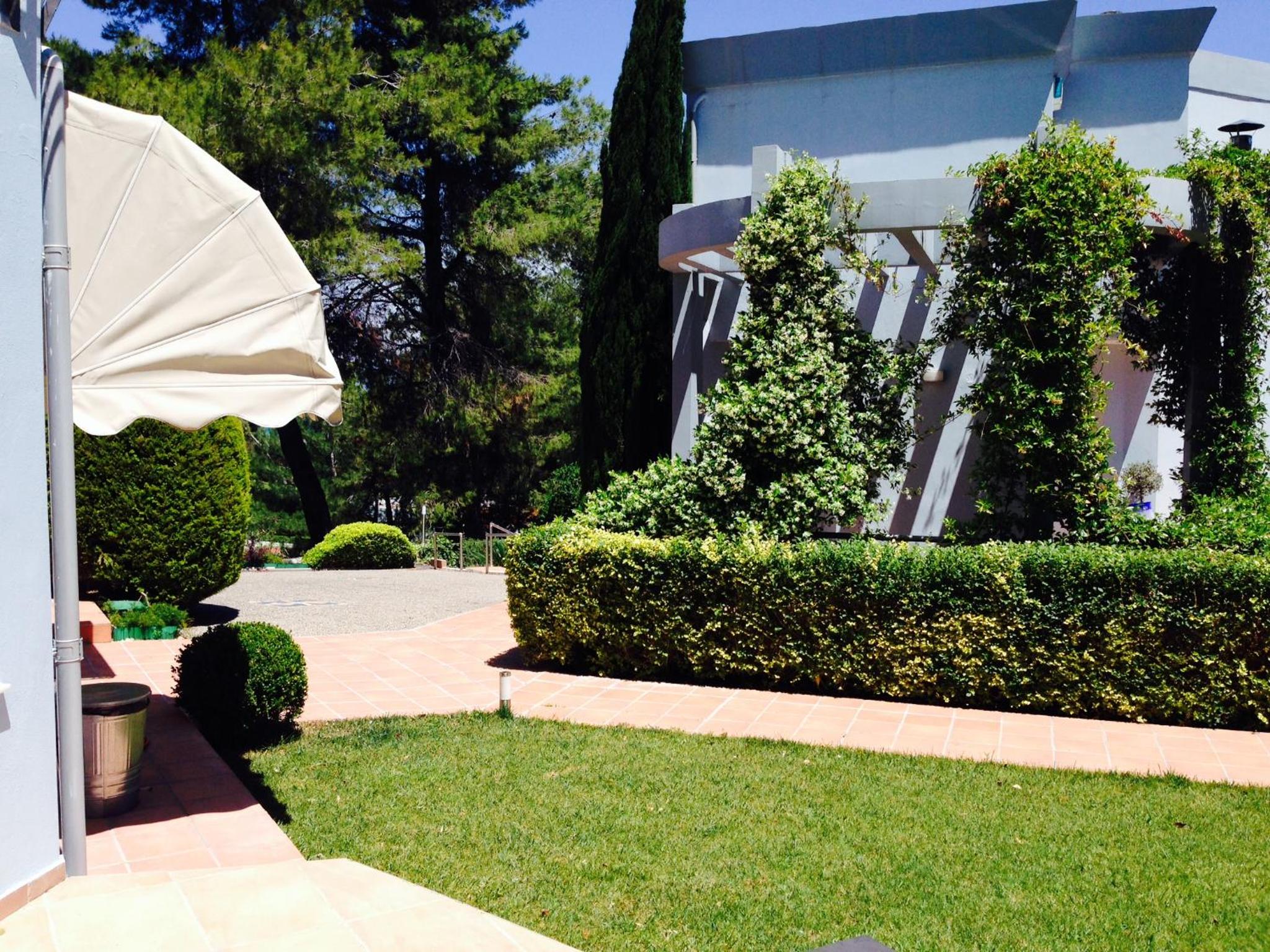 Aegean Residence - F & B Summer Collection view 3