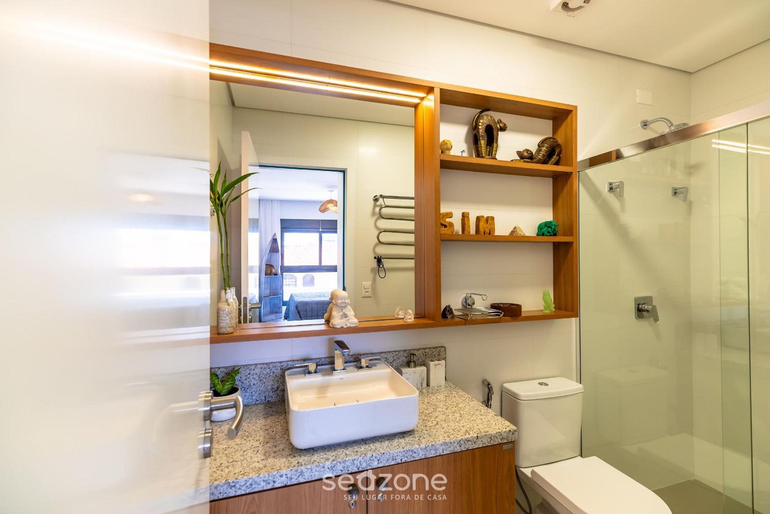 Beauty Zen Apart on Beach with Jacuzzi IBC0205