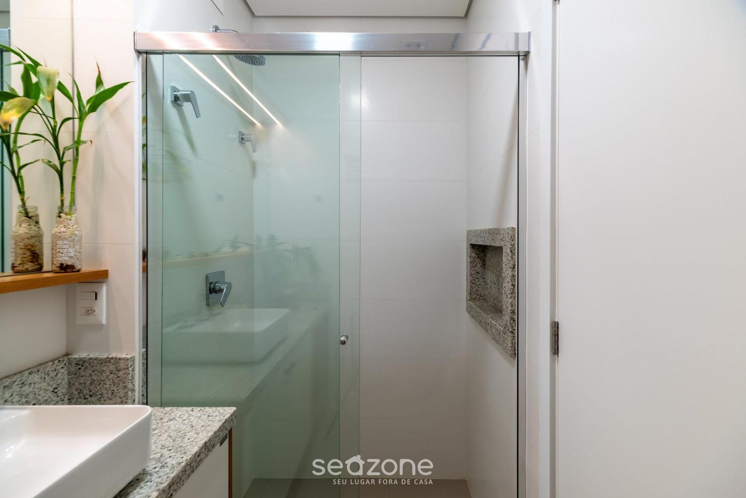 Beauty Zen Apart on Beach with Jacuzzi IBC0205