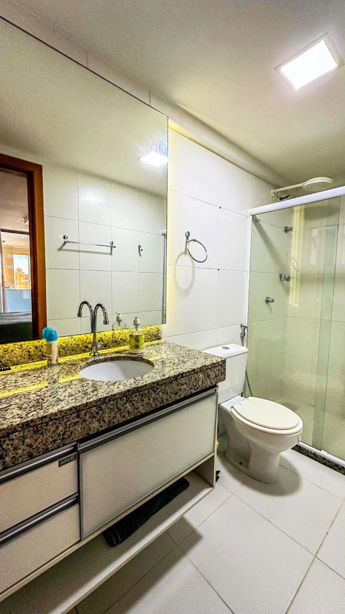 Cobertura duplex luxuosa na Praia de Guarajuba, seu Pet é bem vindo