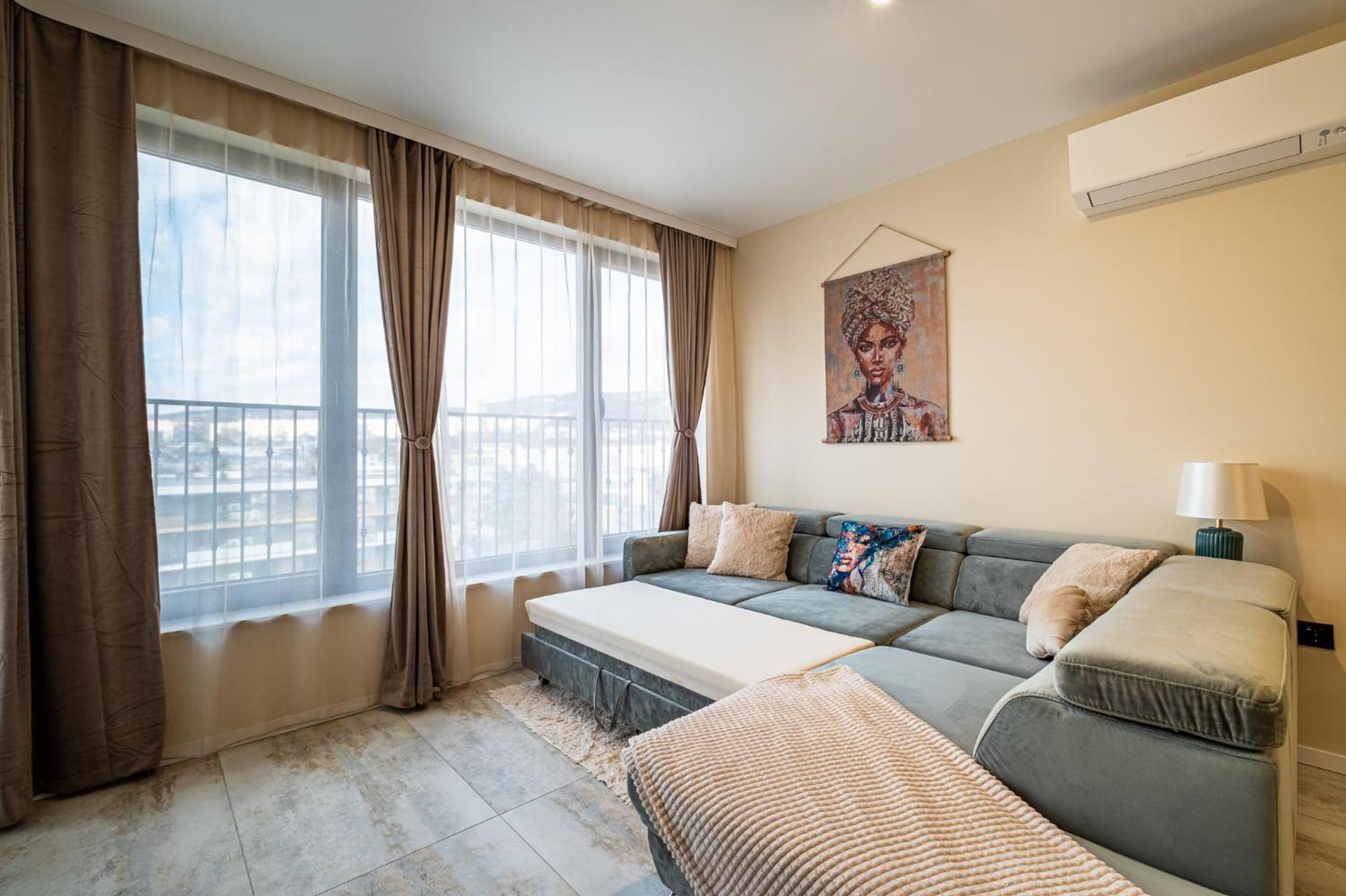 Luxury 2bedroom apartment in Complex Family Garden with FREE parking