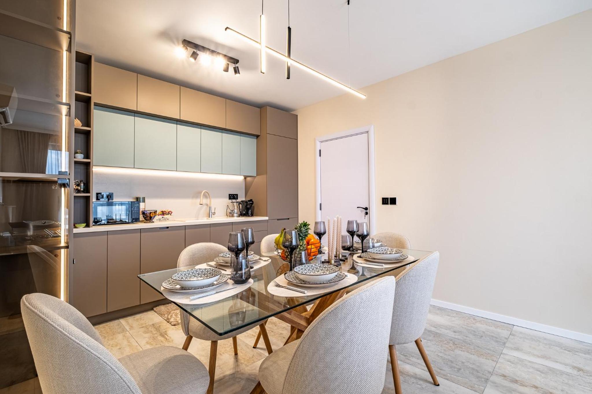 Luxury 2bedroom apartment in Complex Family Garden with FREE parking