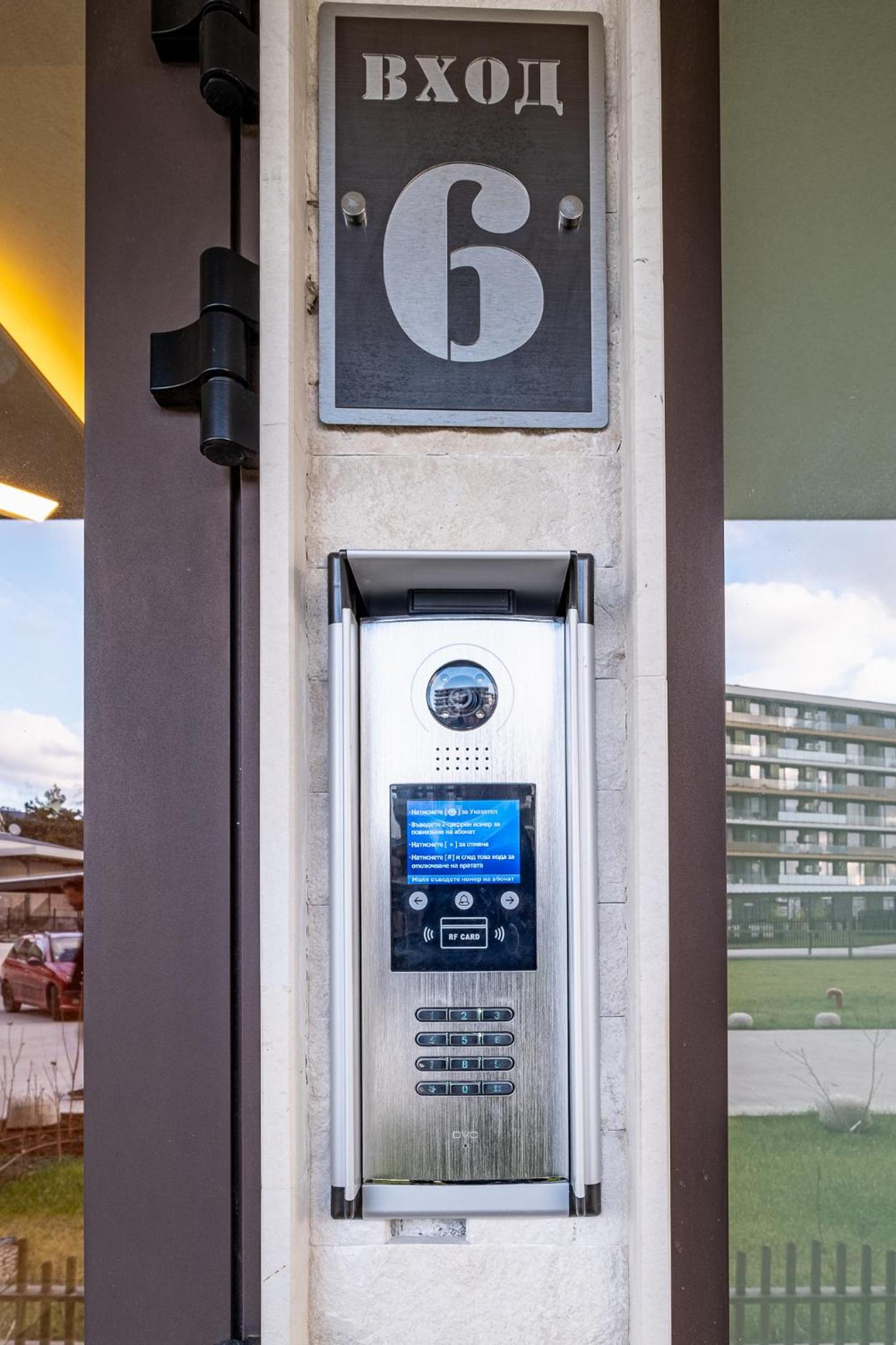 Luxury 2bedroom apartment in Complex Family Garden with FREE parking