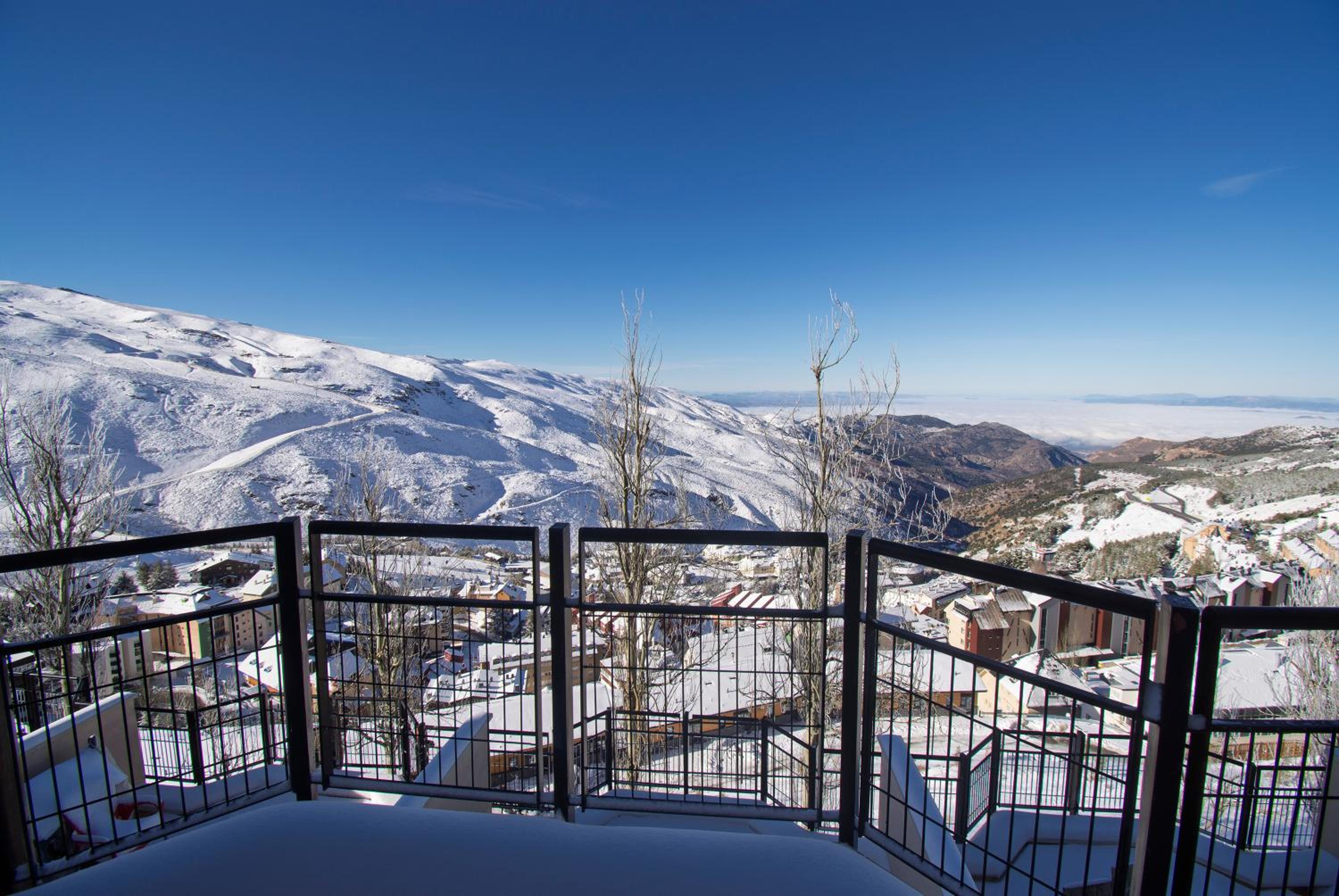 SnowGranada Los Valles Alodia House
