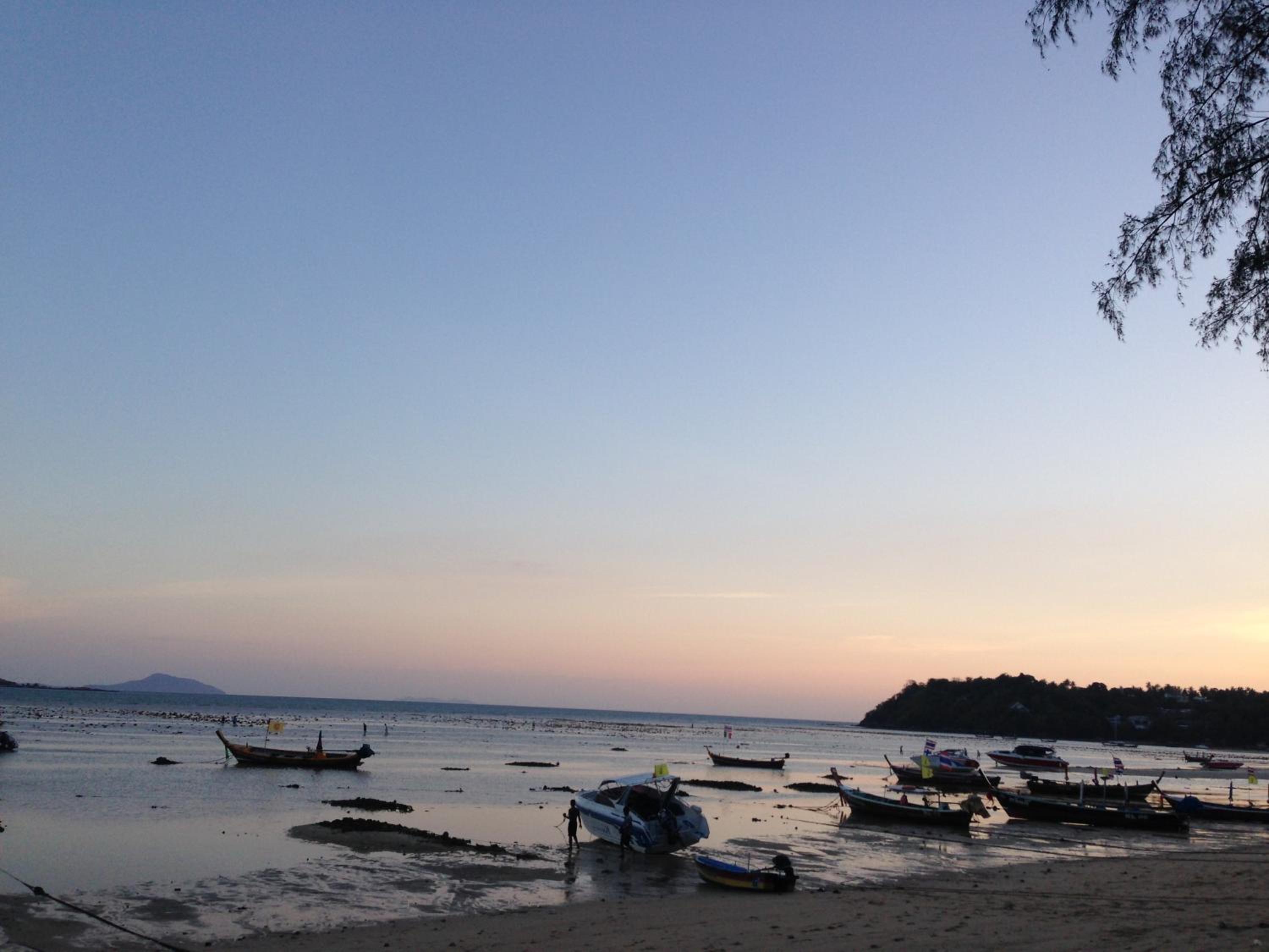 The Title KR Beach Condotel Rawai Beach