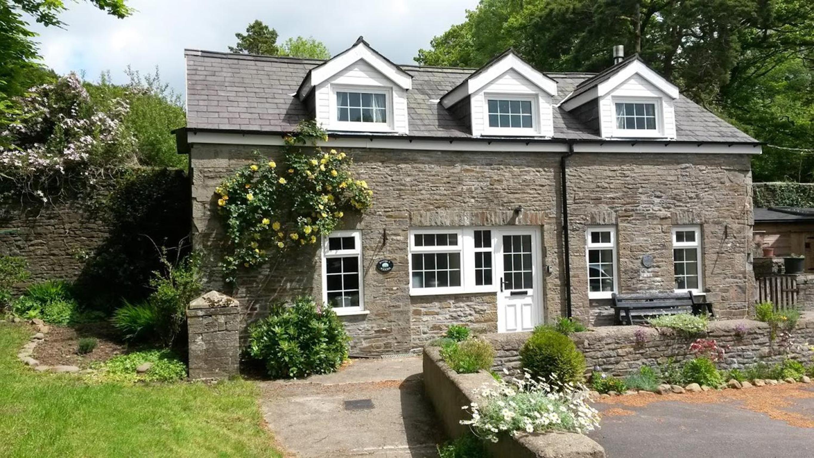 Swansea Valley Holiday Cottages
