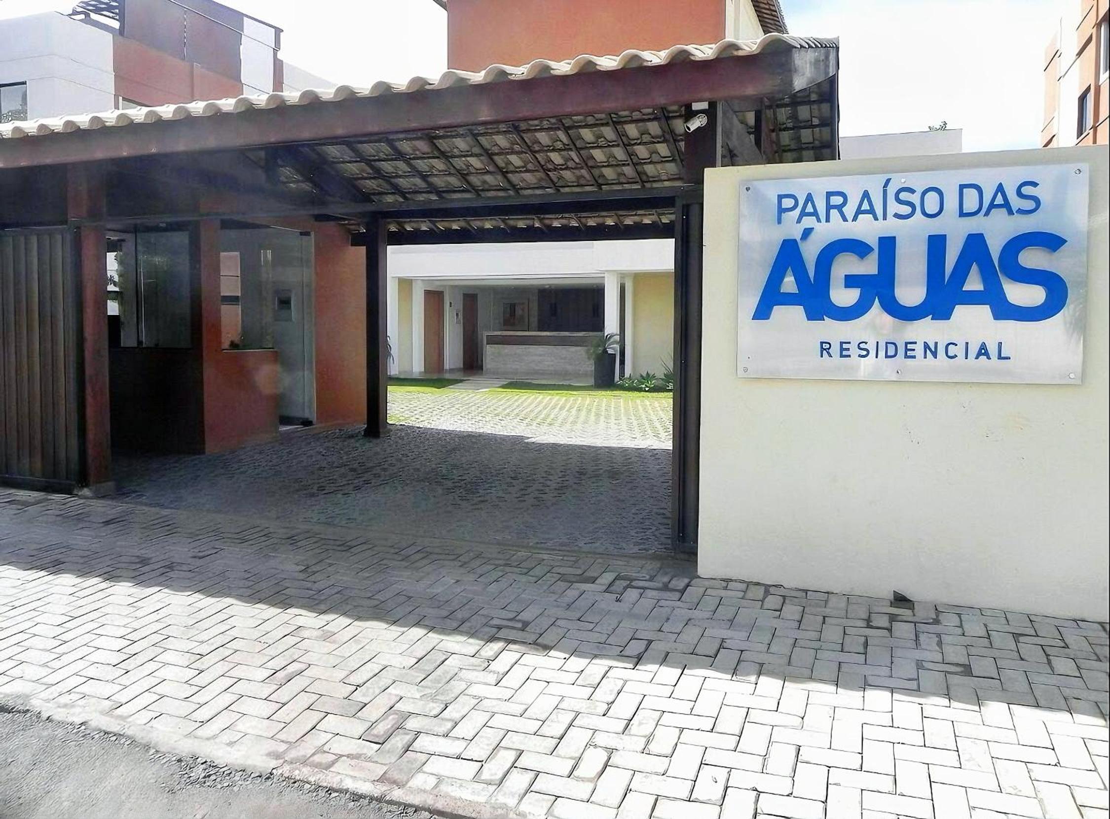 Cobertura duplex luxuosa na Praia de Guarajuba, seu Pet é bem vindo