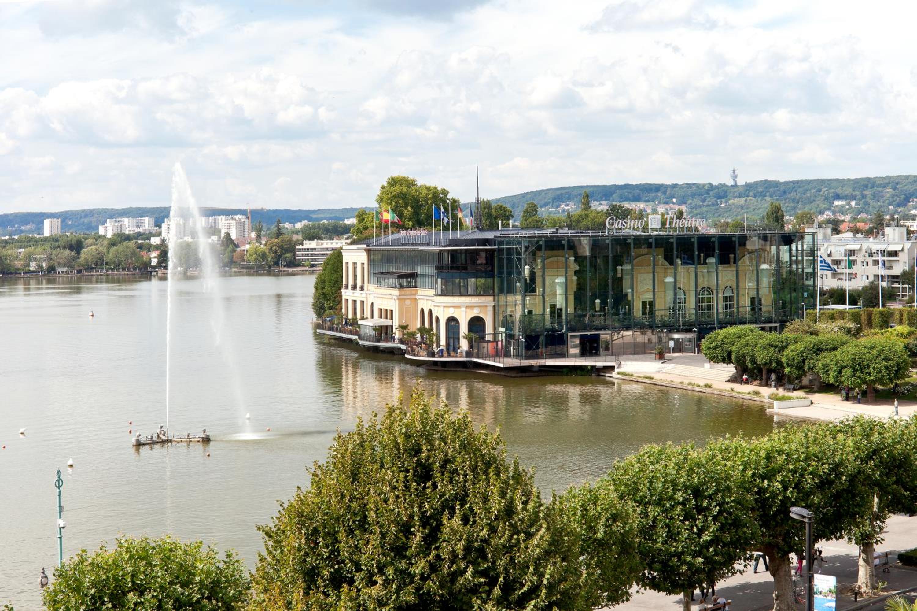 Hôtel Barrière le Grand Hôtel Enghien-les-Bains