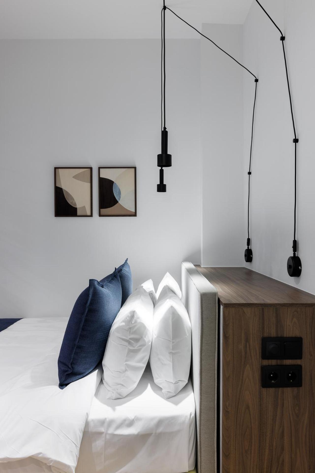 MoRe by Zoia Living