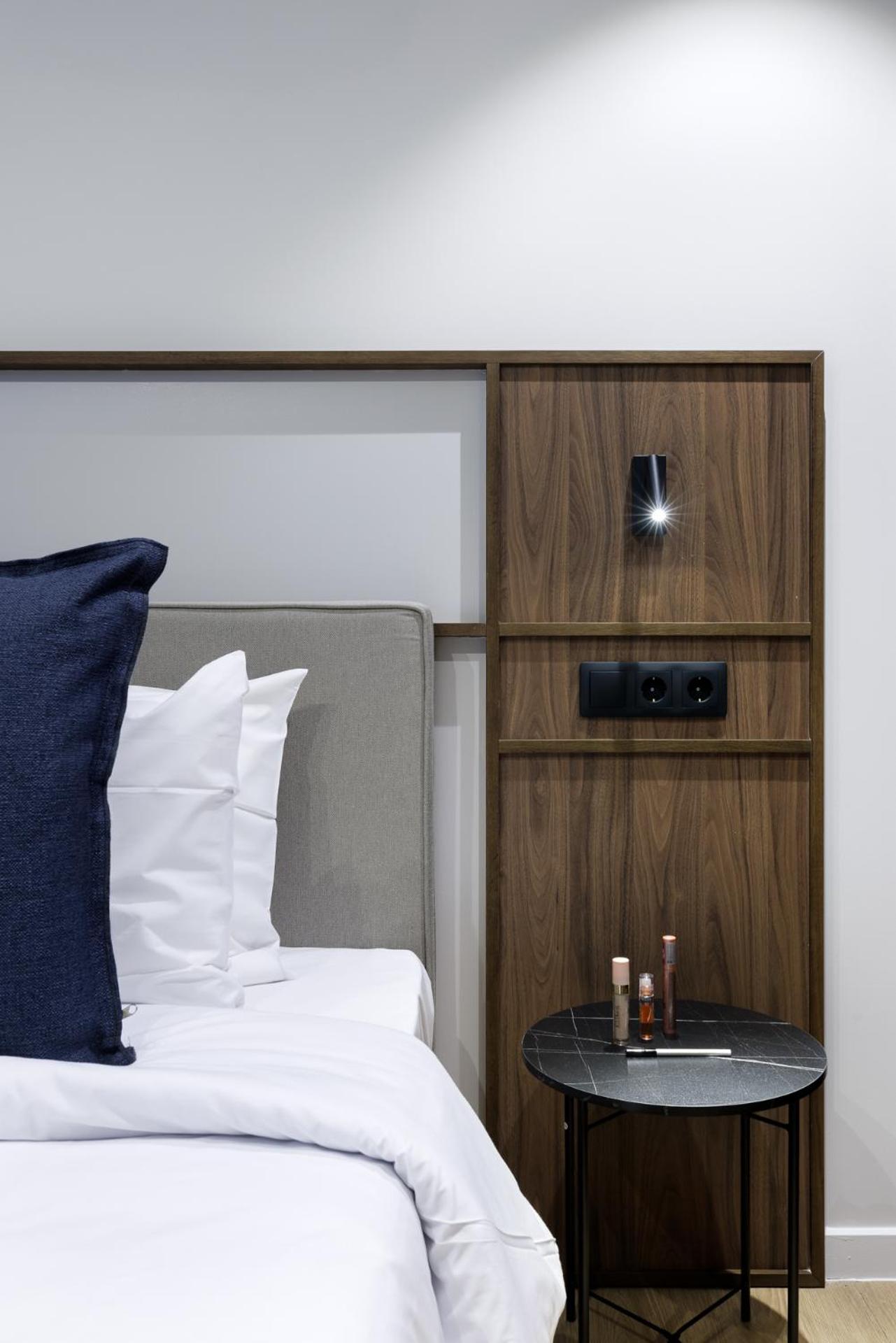 MoRe by Zoia Living