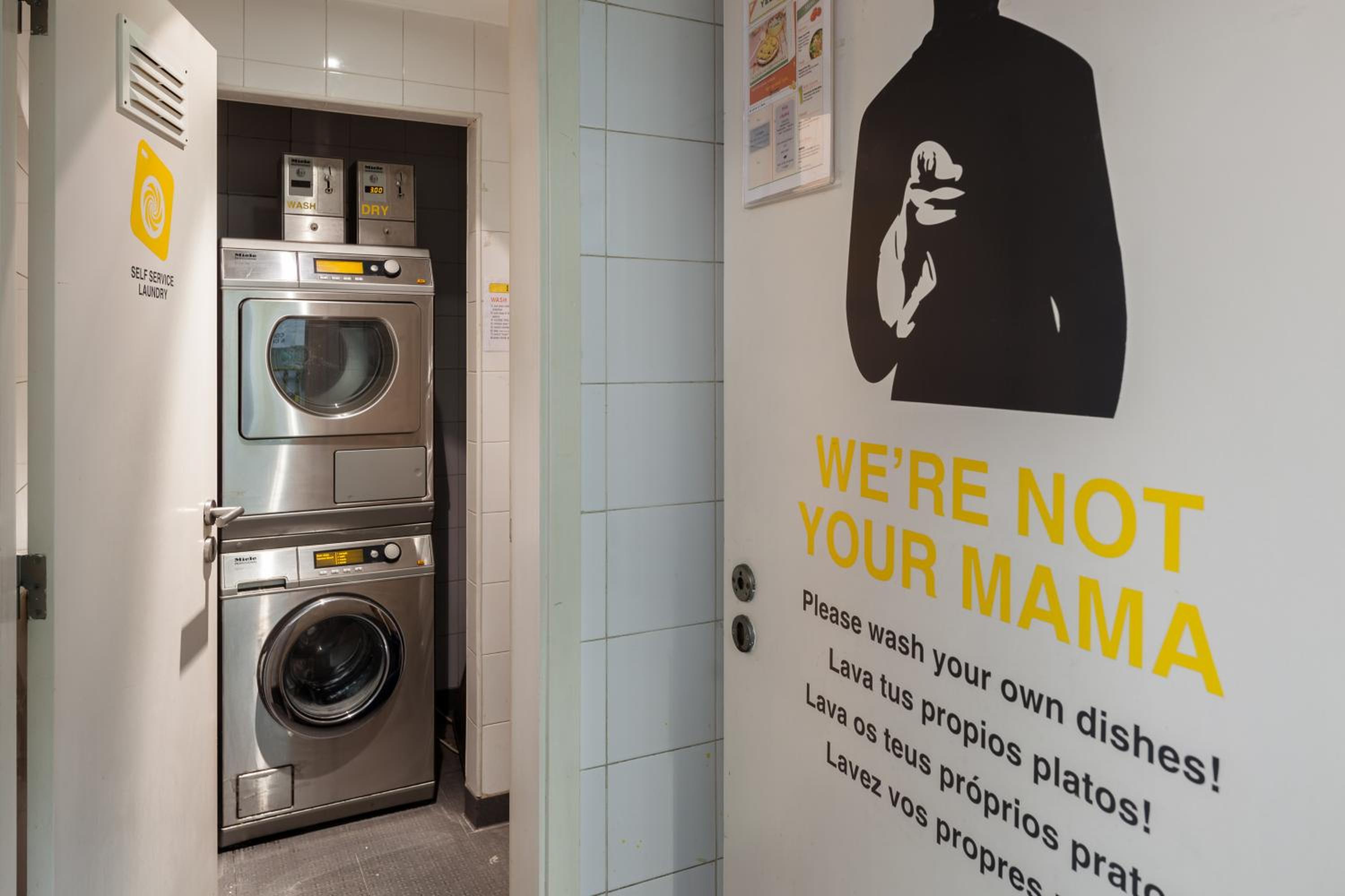Yes Lisbon Hostel