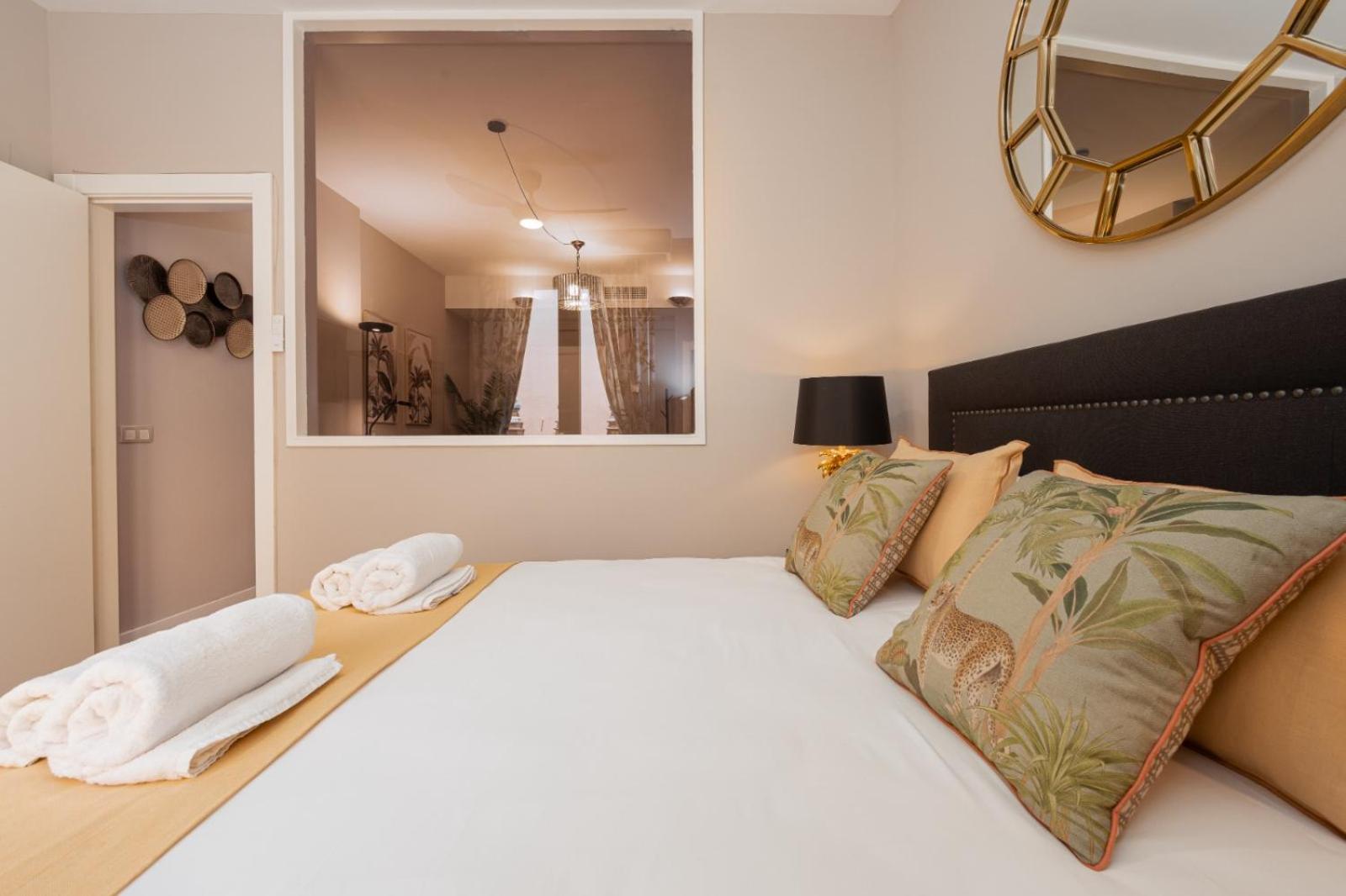 Cathedral Suites - Plaza del Obispo