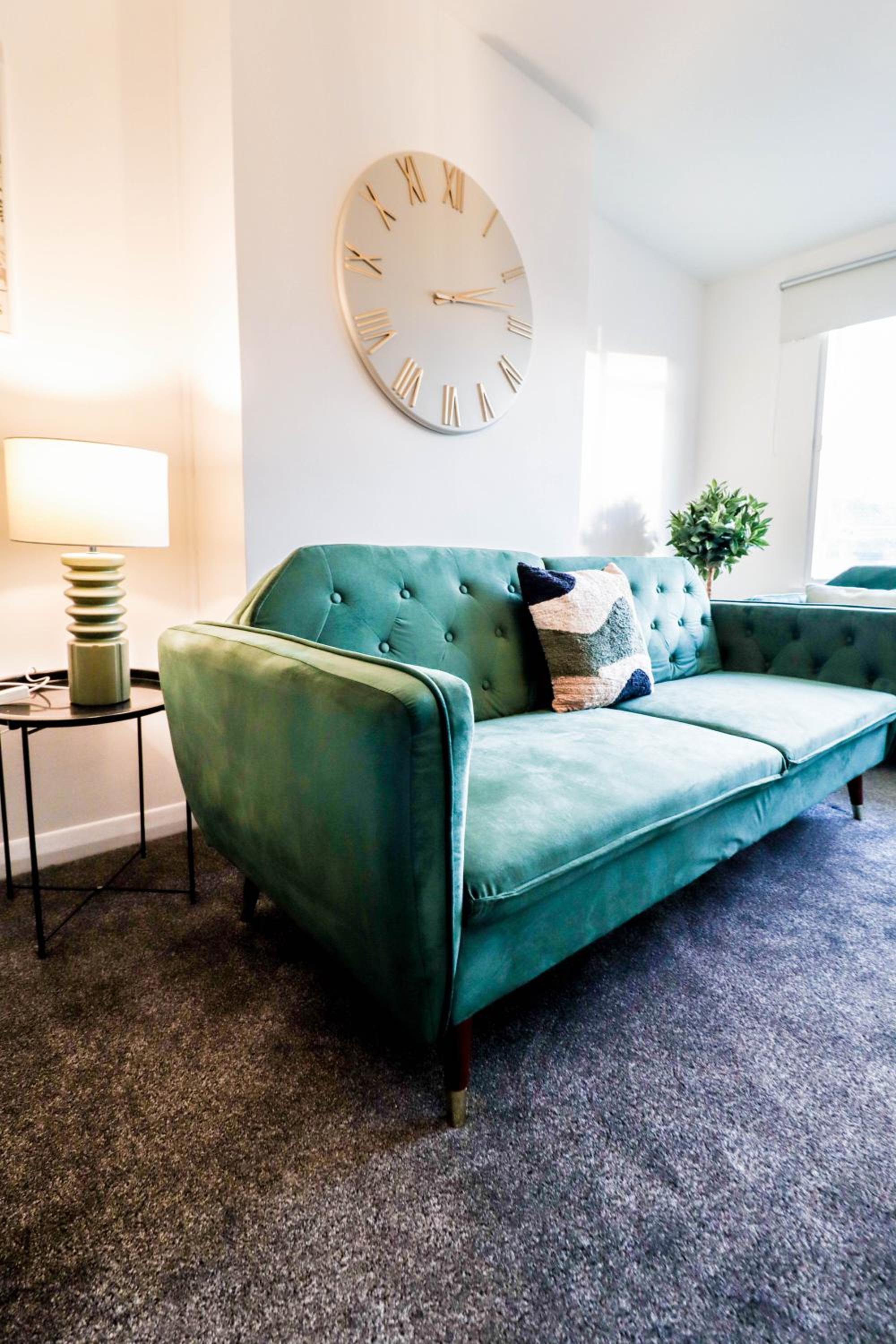 Trendy 3-Bedroom Flat In Clapham! London Living!