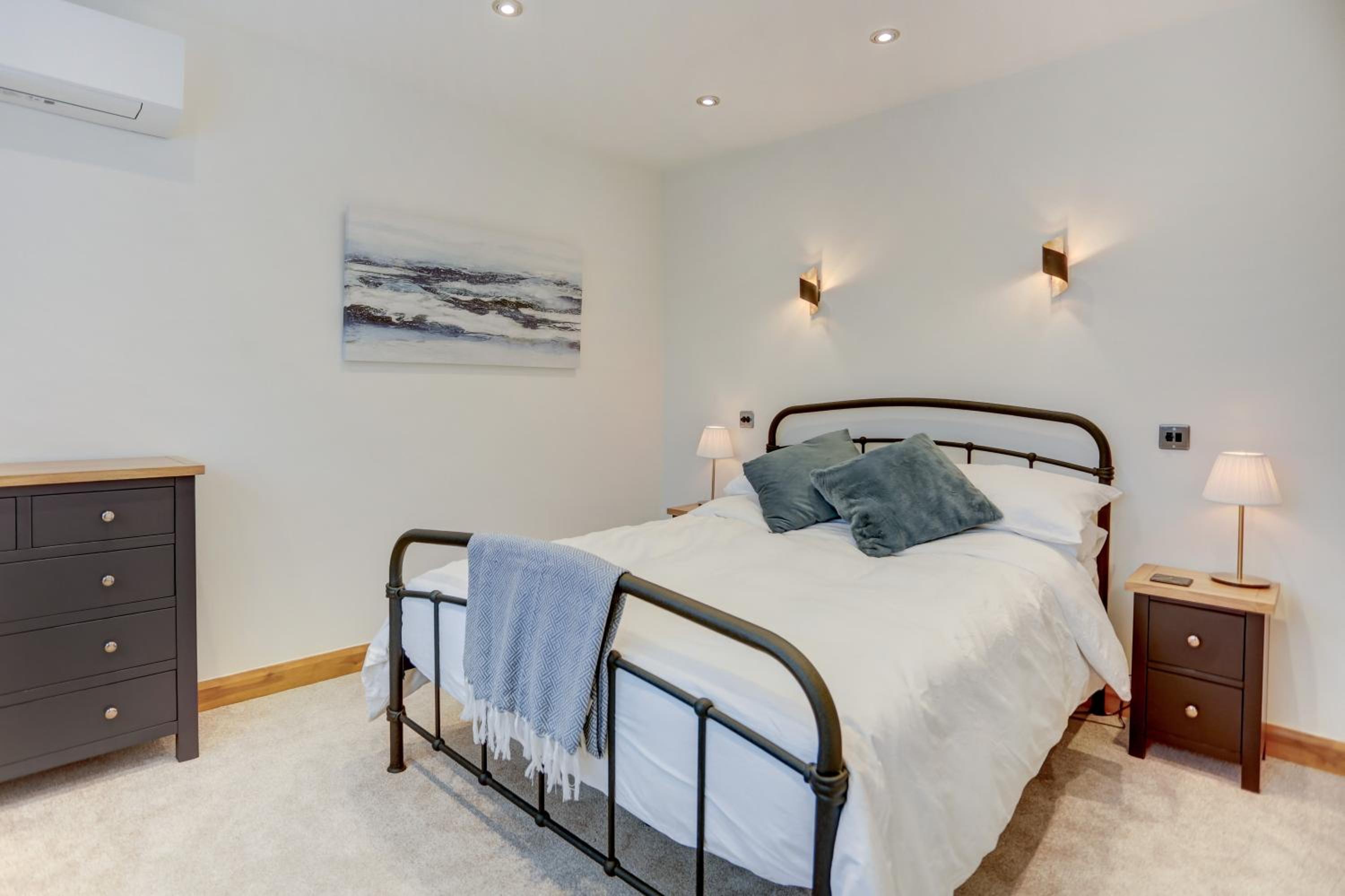 Lovely South Downs Town House