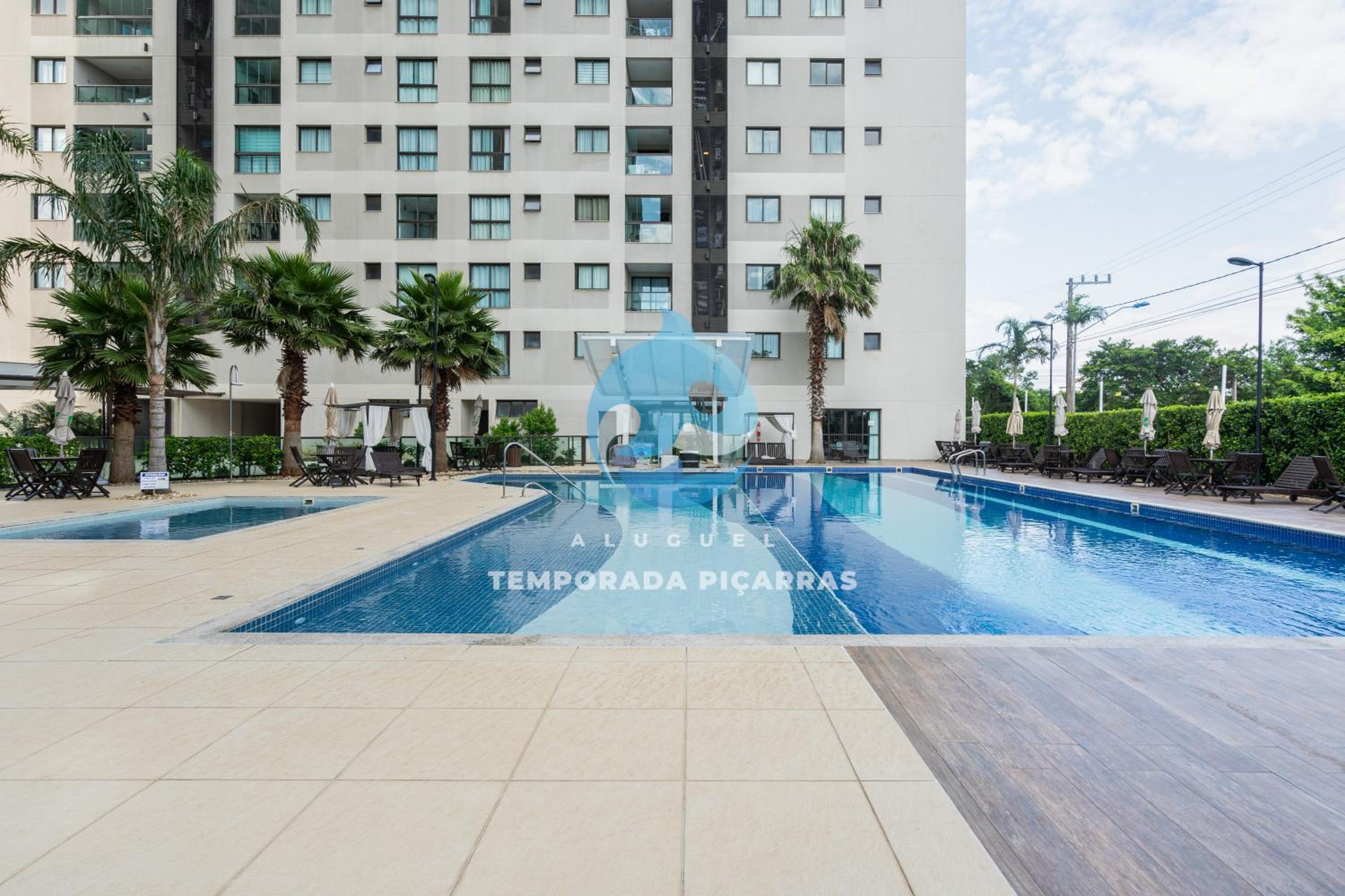 Apto Vista Mar 3 Quartos Ares Condicionados Cozinha Completa Piscina Academia Playground infantil Salão de Jogos a 50m PRAIA Reserve agora mesmo!