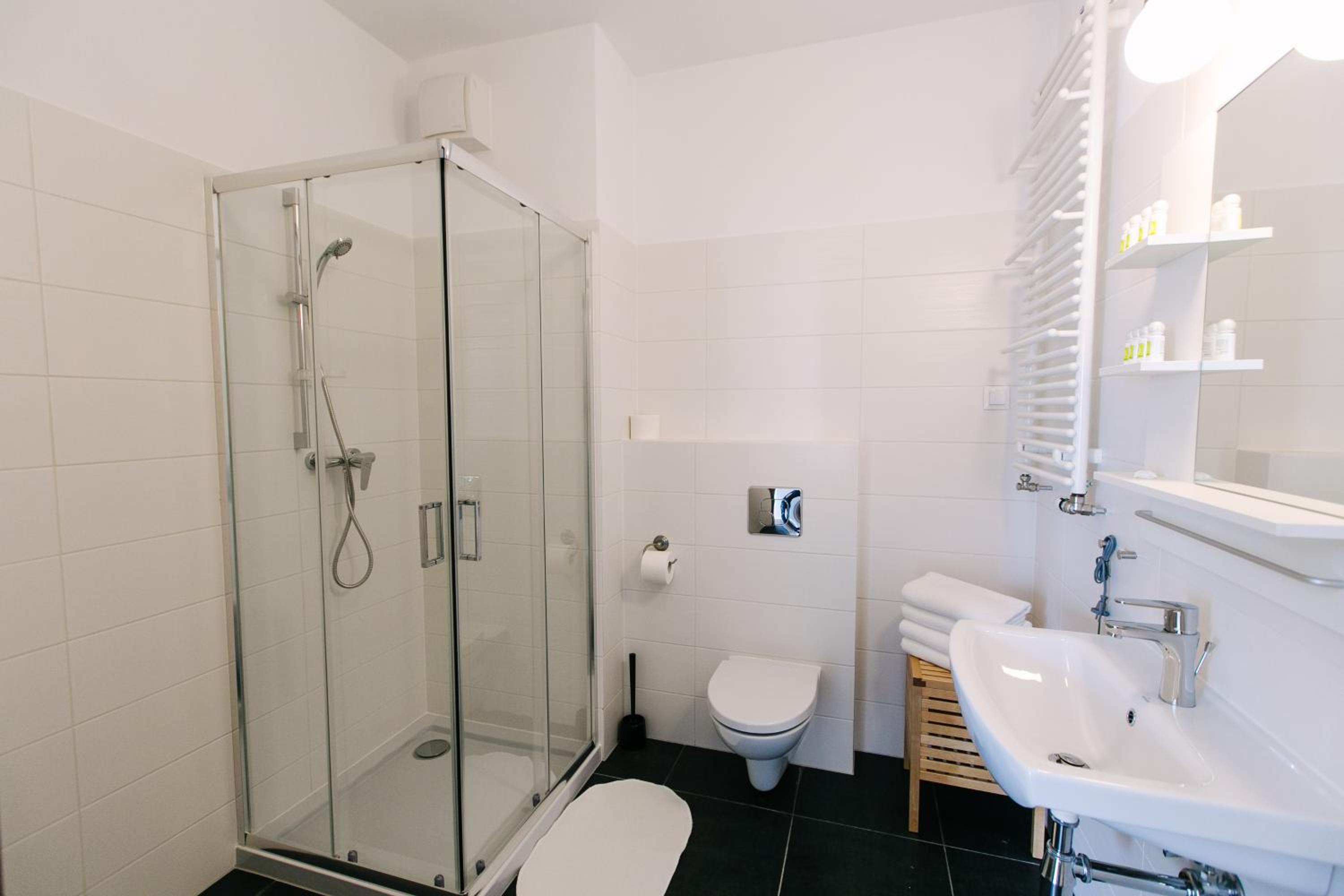 RENTTNER Apartamenty