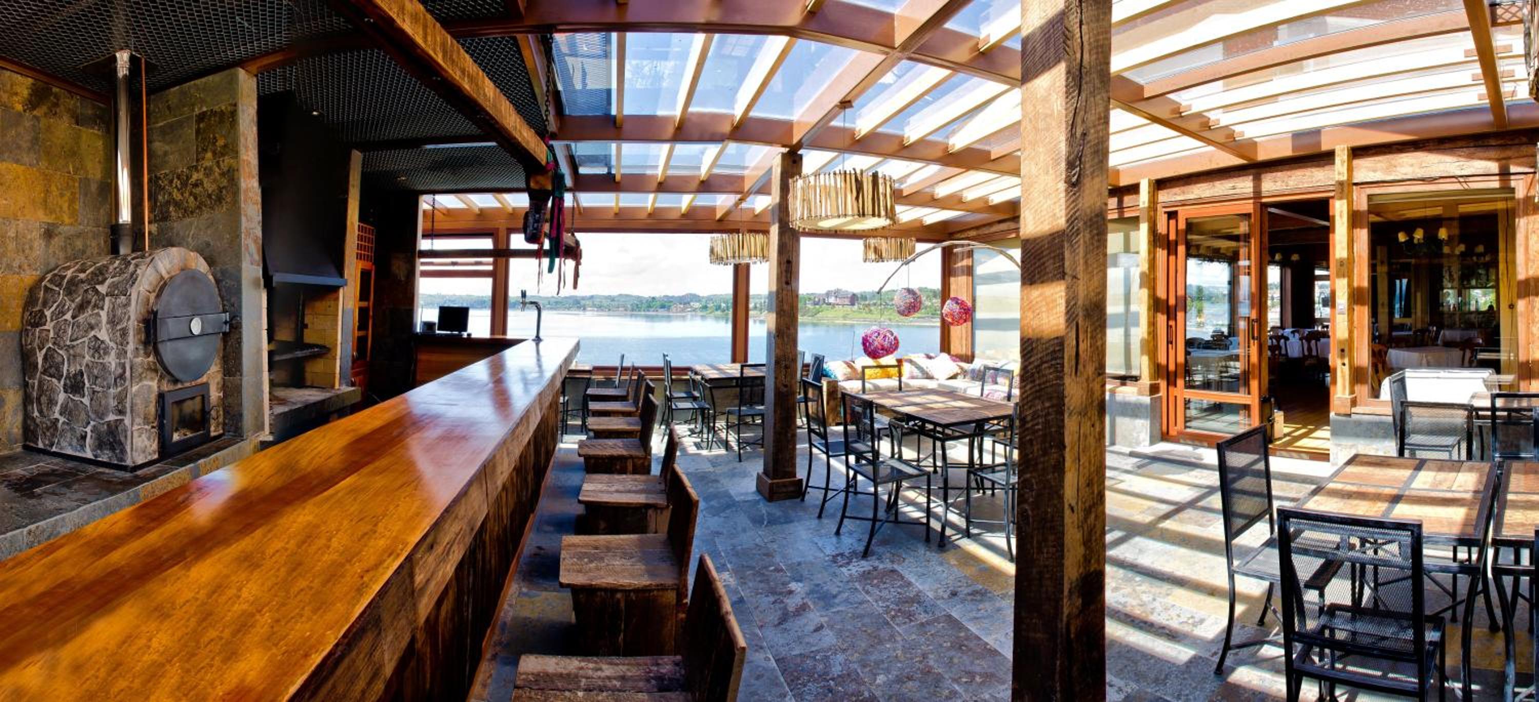 Puerto Varas Vacations - Hotel Cabana Del Lago Puerto Varas - Property Image 1