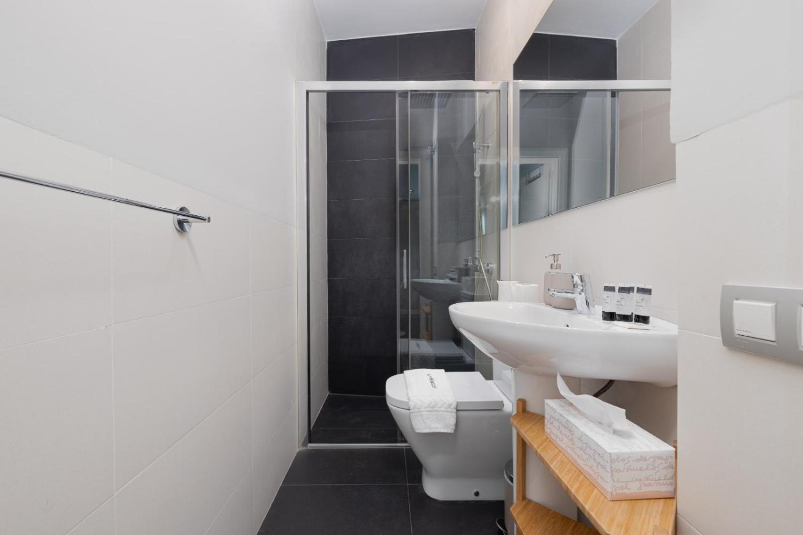 Cathedral Suites II -Plaza del Obispo