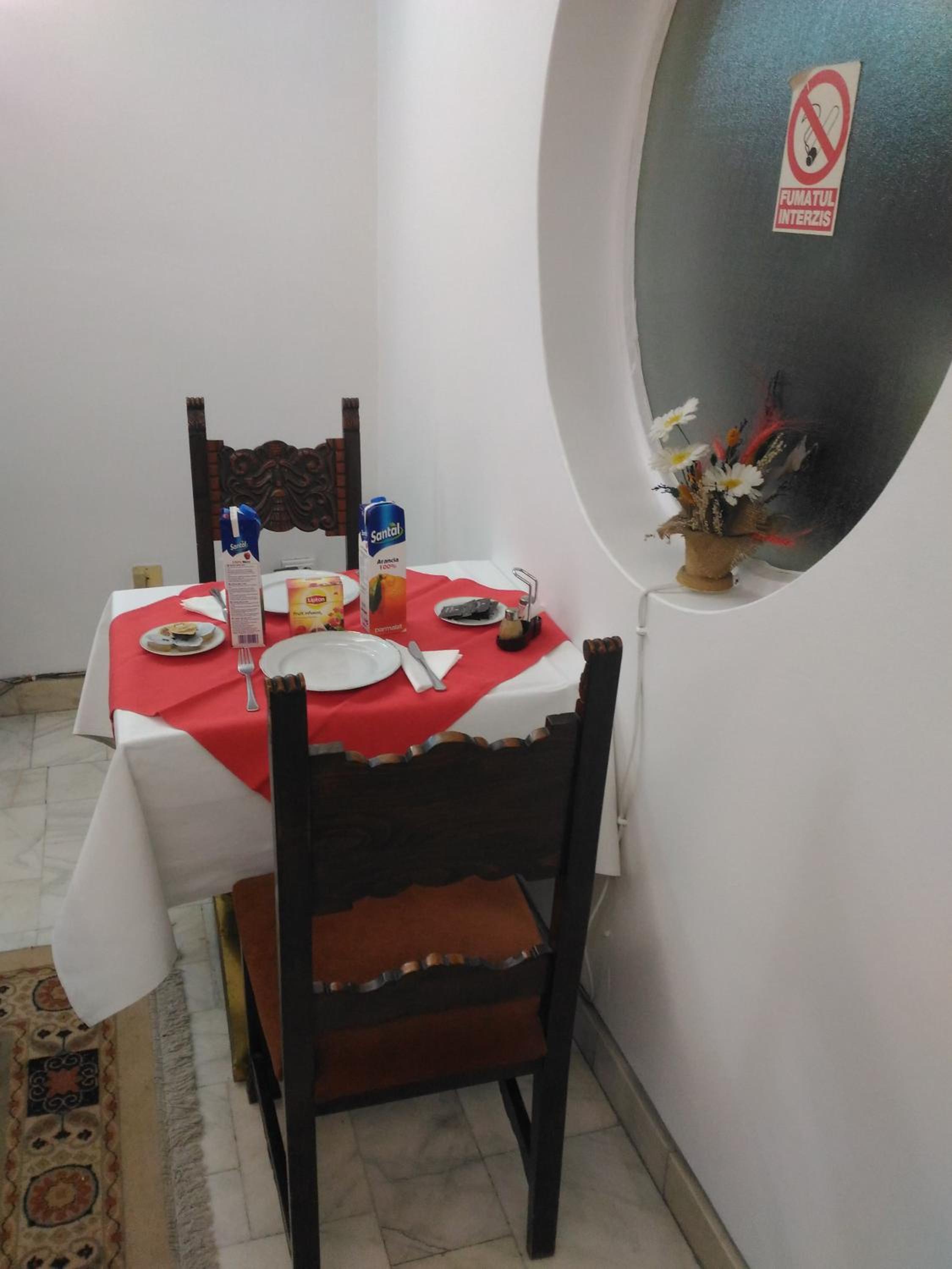 Photo 33