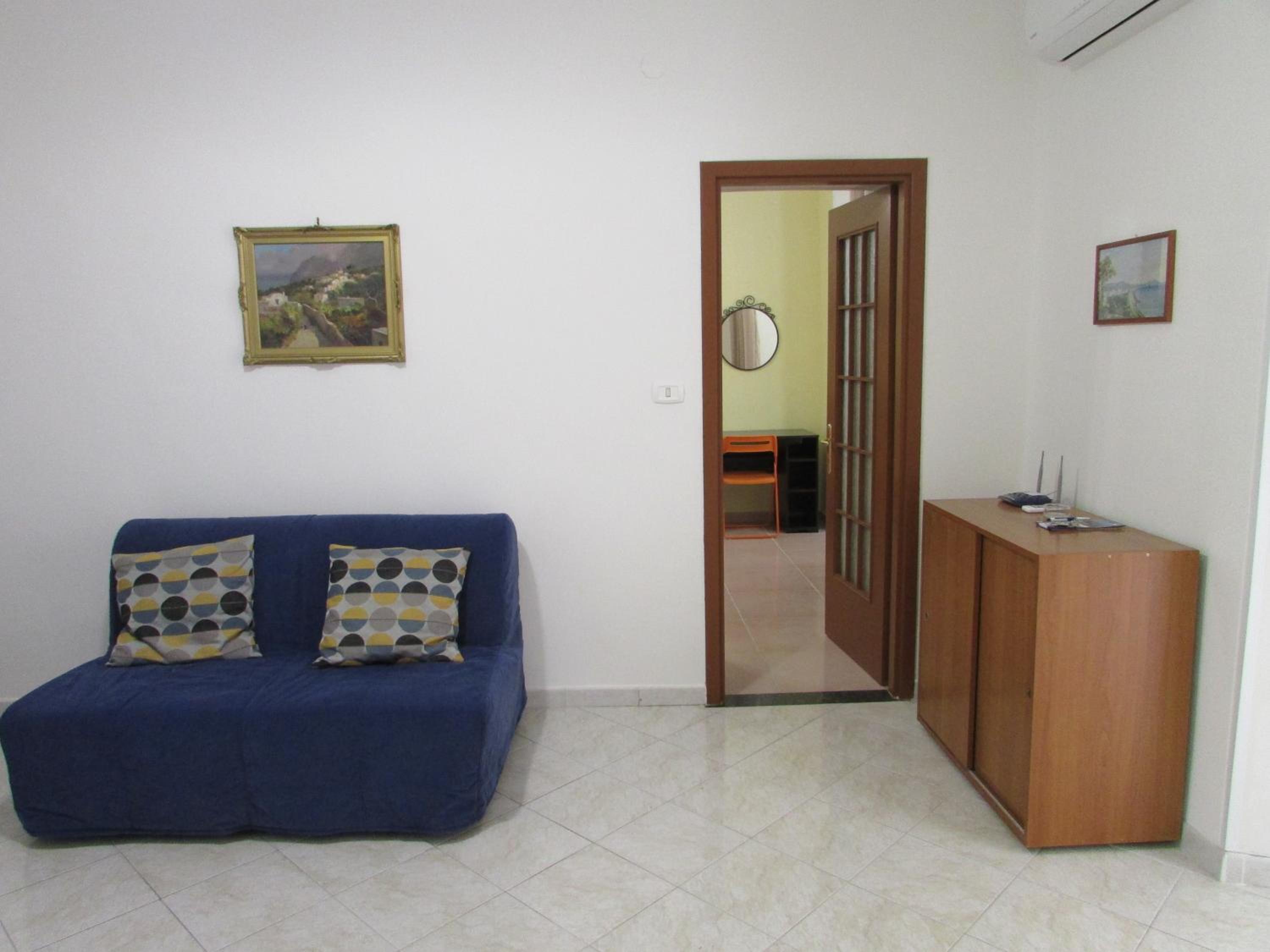 Trimarchi House