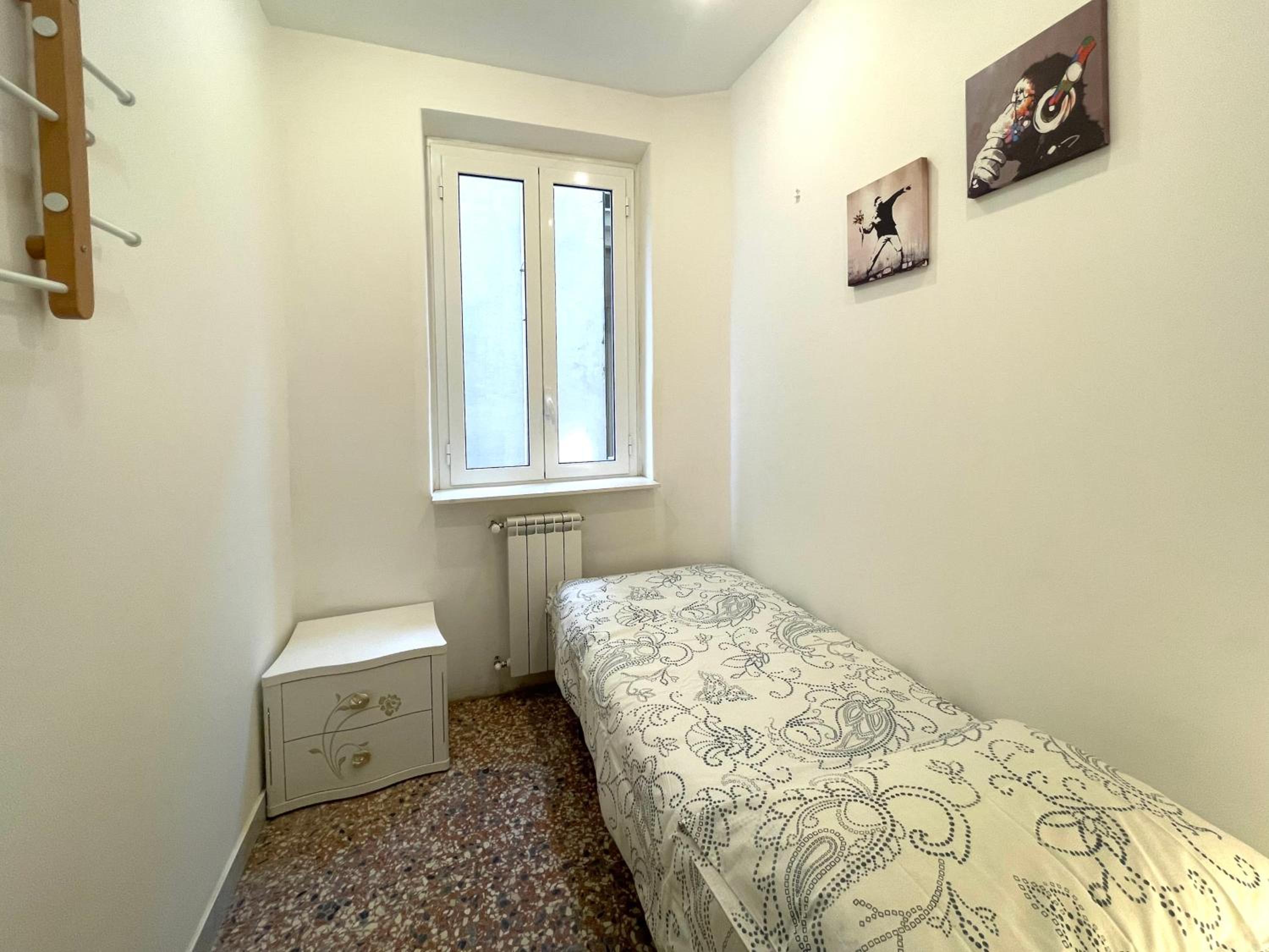 GRAMSCI HOUSE - a due passi dal mare - Anzio Centro