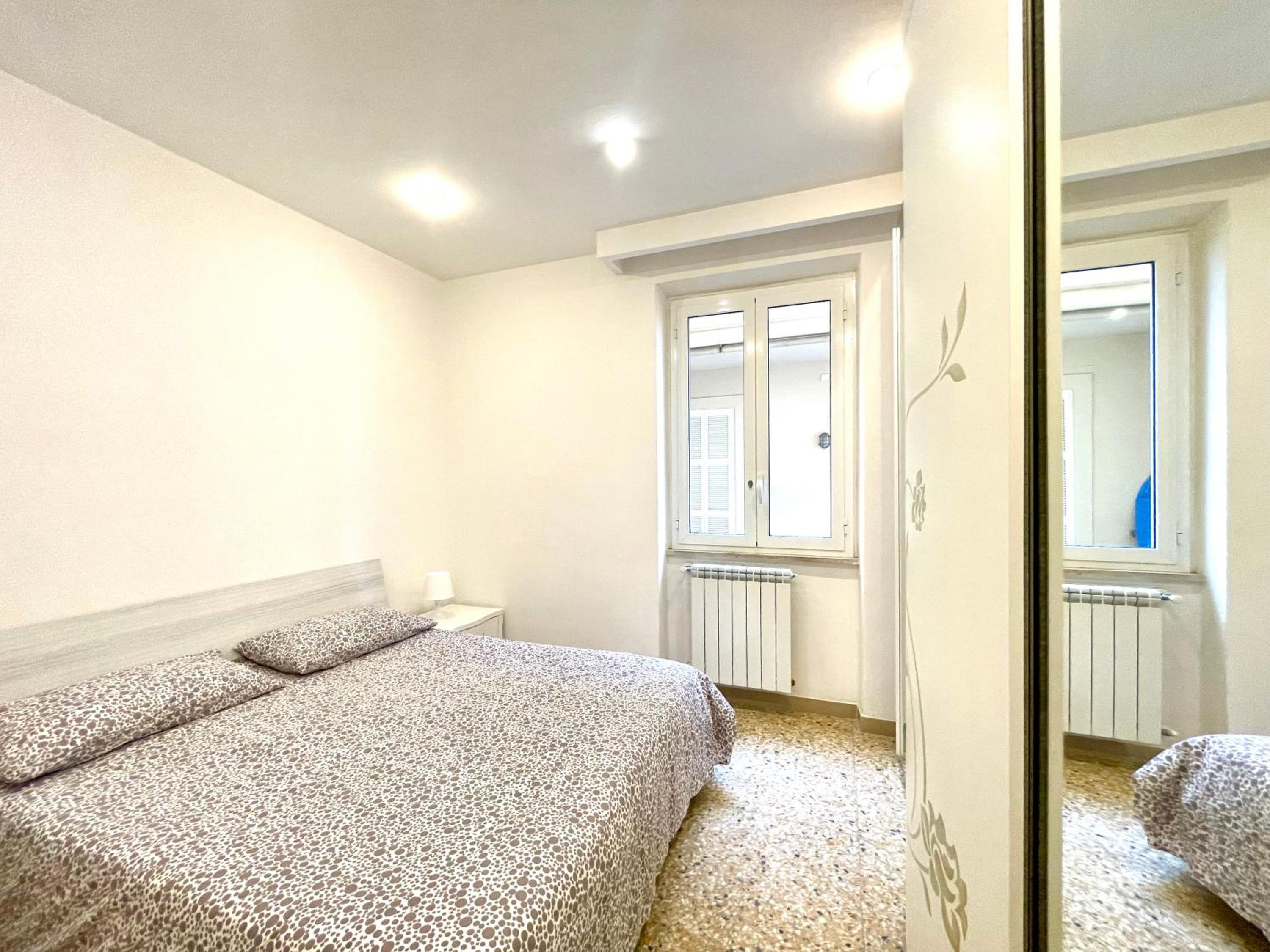 GRAMSCI HOUSE - a due passi dal mare - Anzio Centro