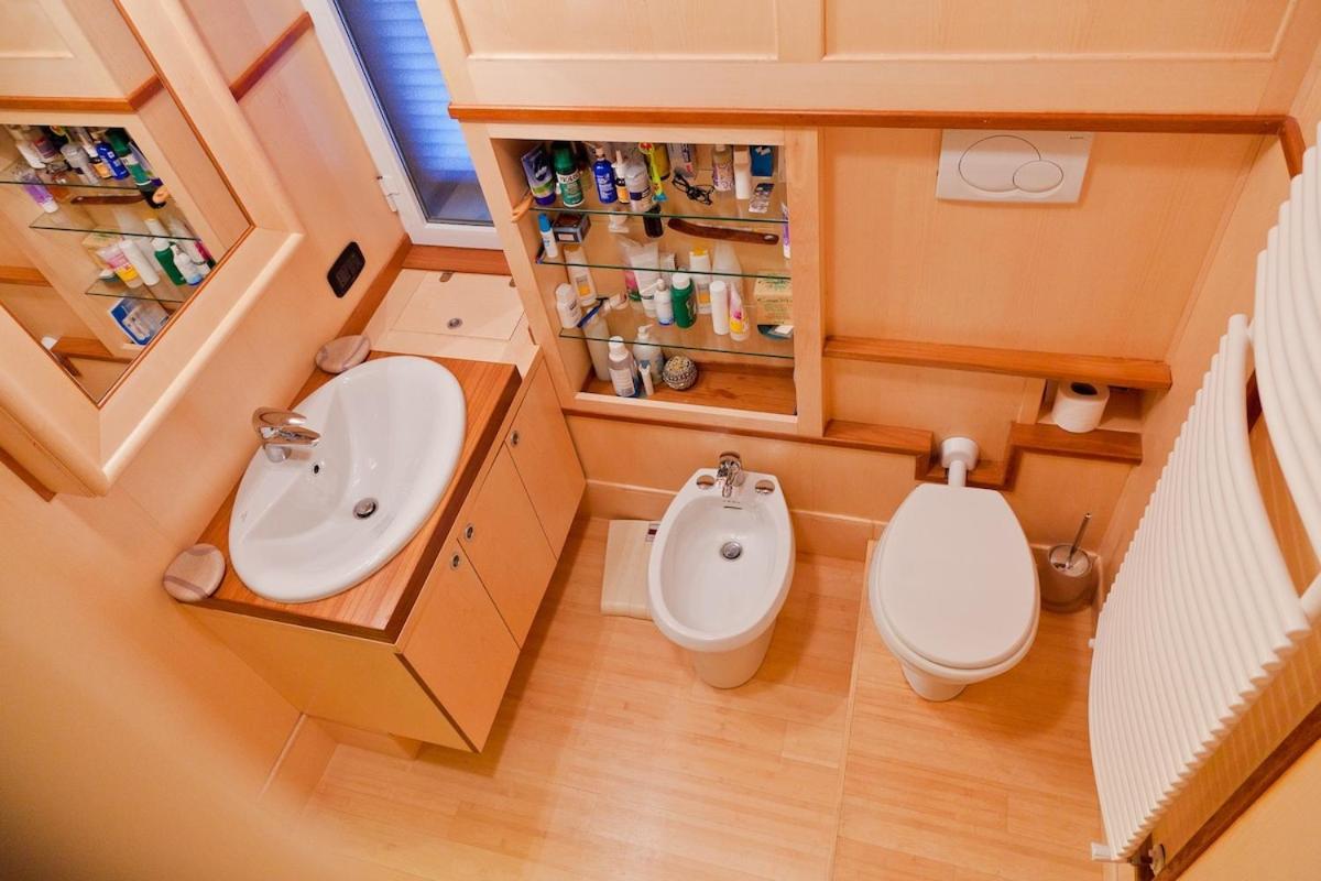 5 Terre Shuttle Villa Maremonti with Pool 8guests