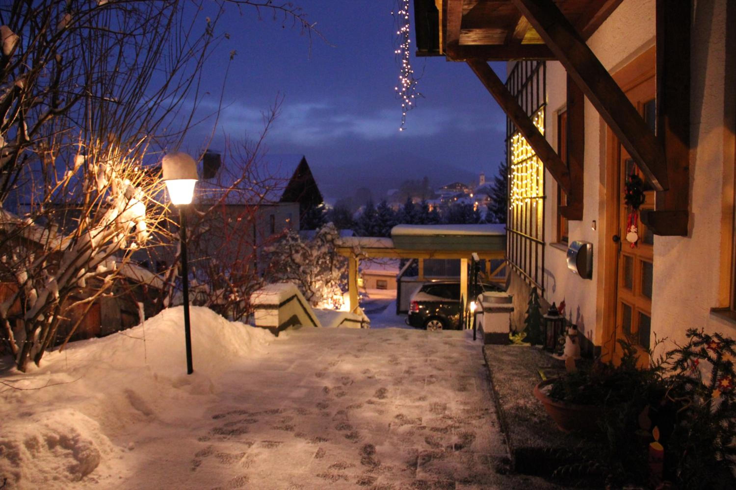 Villa Relax - Ferienwohnungen & Hallenbad & Relaxgarten