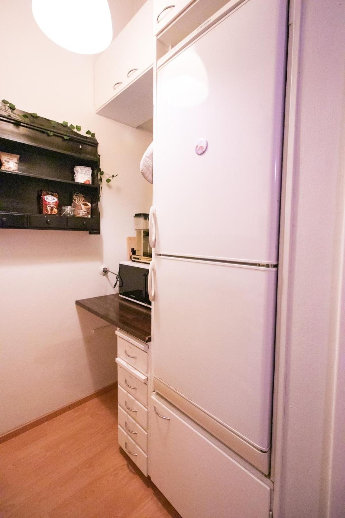Peaceful Stay - Near Kaari Mall, 5 Min To Train