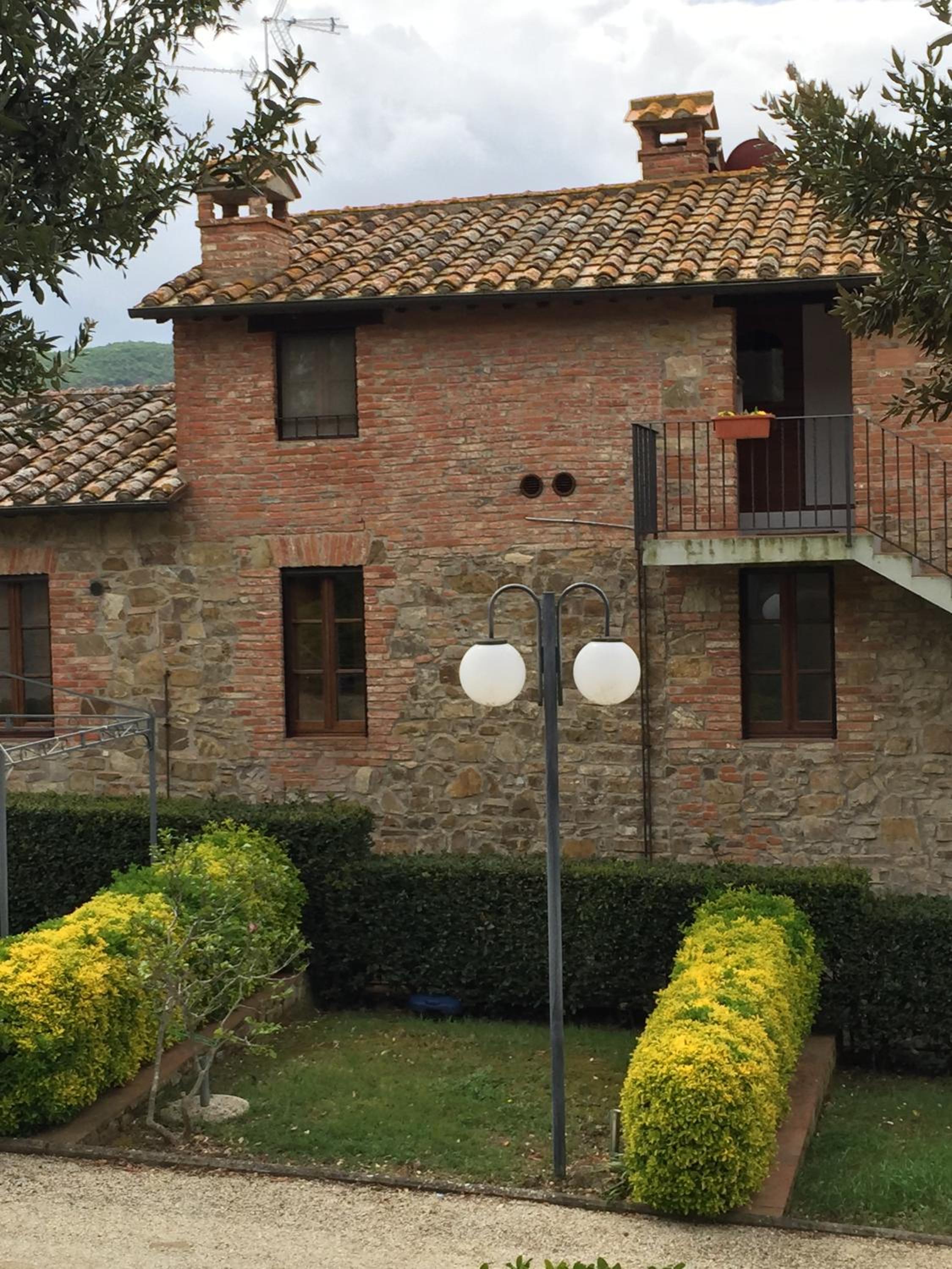 Casa Vacanza La Ginestra Paciano view 5