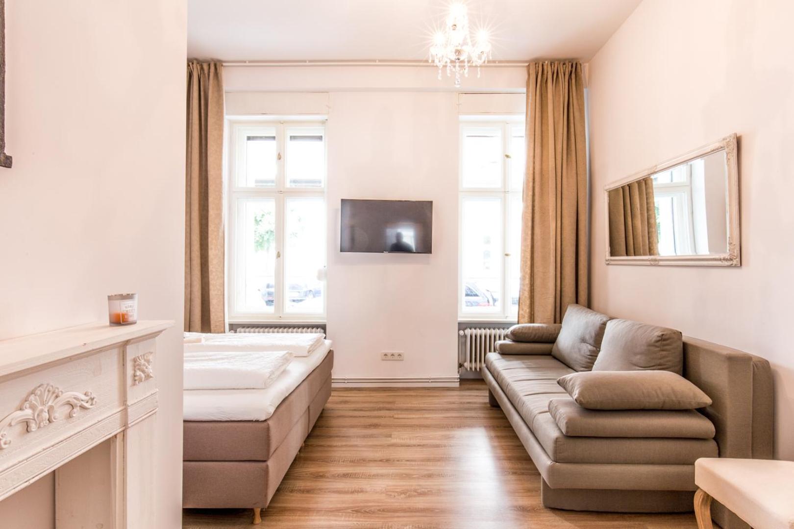 FRITZ by ROCKCHAIR Apartments l SUPERHOST Status l 3 Bedrooms Boxspringbeds 2 Bathrooms 2 Kitchen - Cozy Family & Business Flair welcomes you!